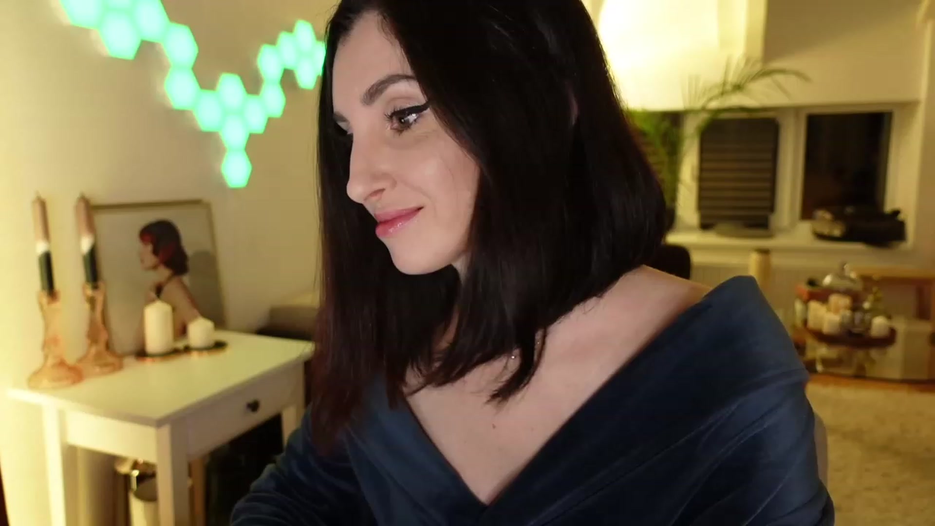 Gallery image thumbnail from Maddie's myfreecams stream on, 02/23/2024, 01:57 image 6 of 20