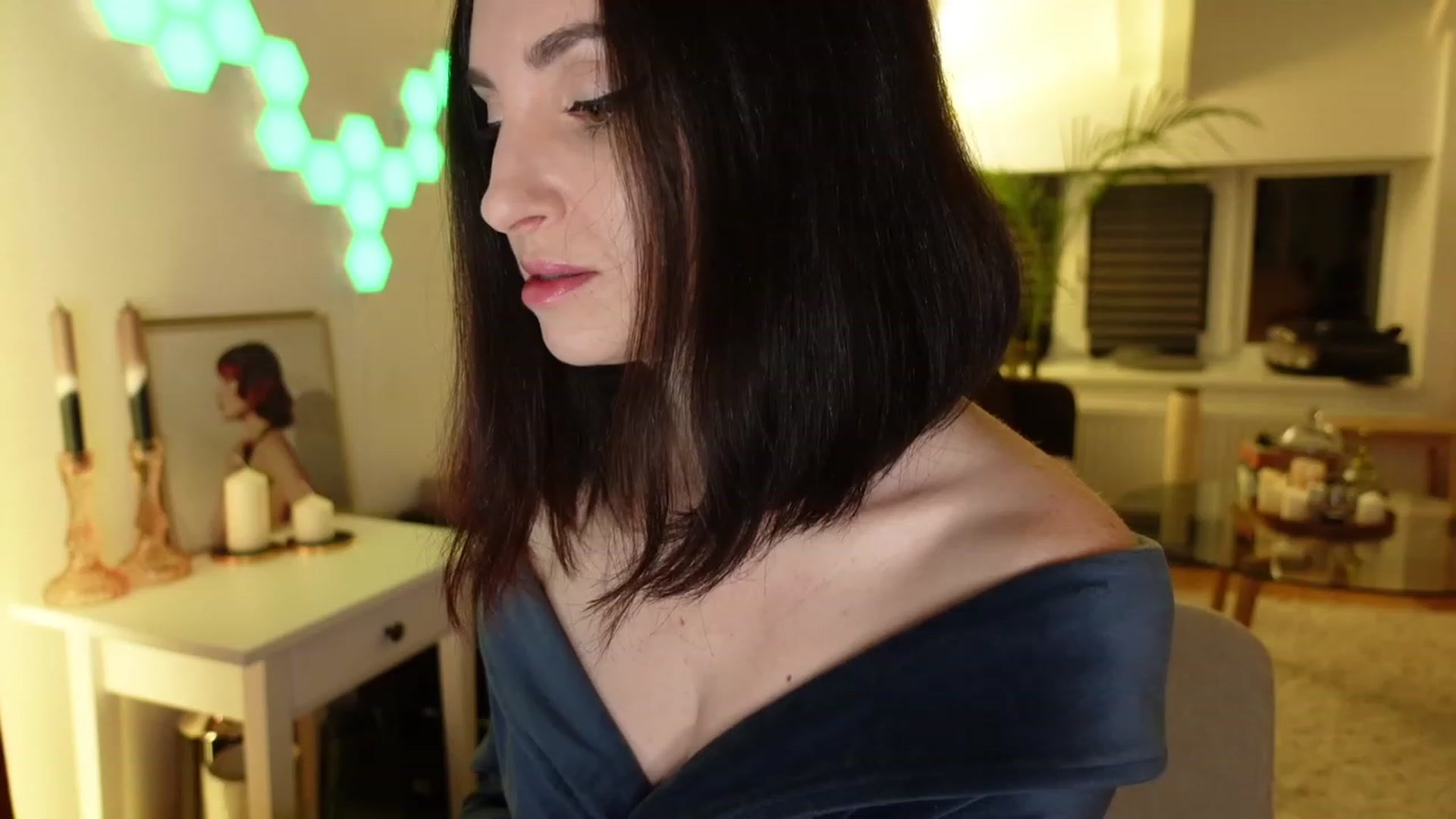 Gallery image thumbnail from Maddie's myfreecams stream on, 02/23/2024, 01:57 image 1 of 20
