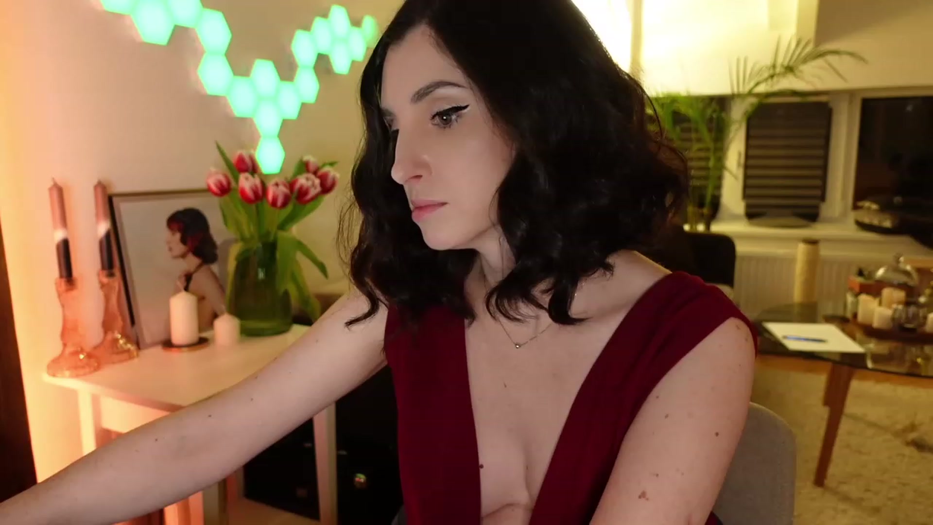 Gallery image thumbnail from Maddie's myfreecams stream on, 02/24/2024, 05:33 image 4 of 20