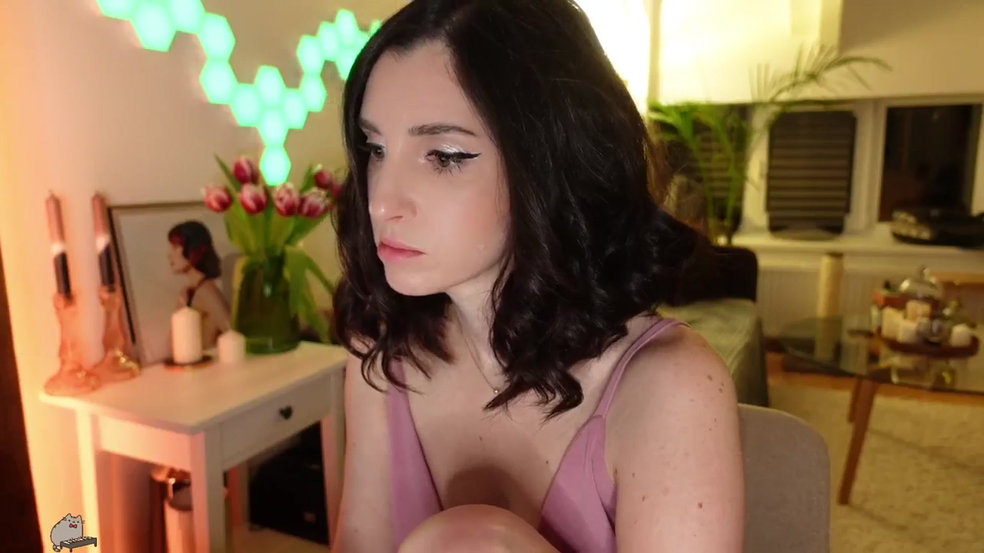 Gallery image thumbnail from Maddie's myfreecams stream on, 02/25/2024, 02:34 image 19 of 20