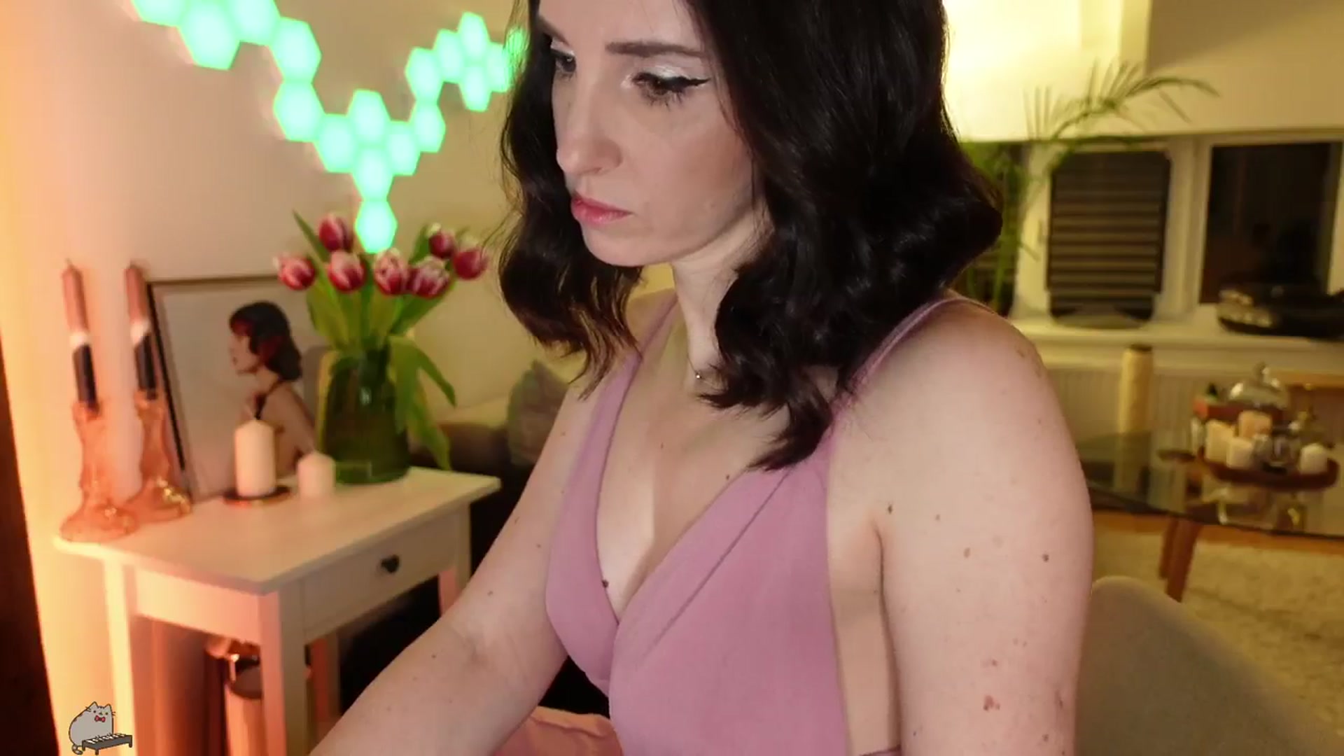 Gallery image thumbnail from Maddie's myfreecams stream on, 02/25/2024, 02:34 image 3 of 20