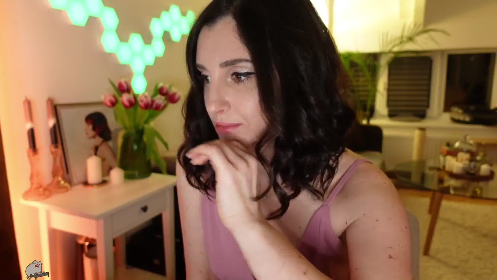 Gallery image thumbnail from Maddie's myfreecams stream on, 02/25/2024, 02:34 image 14 of 20