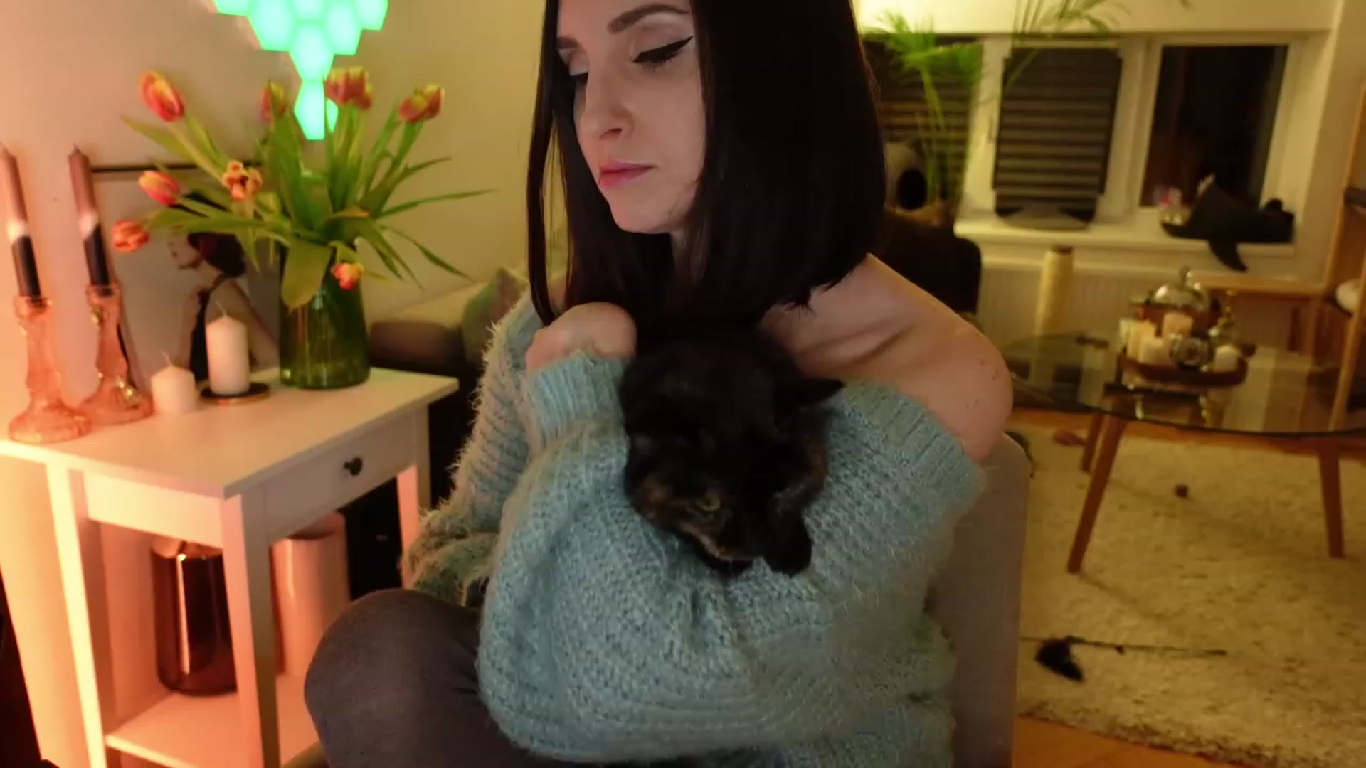 Gallery image thumbnail from Maddie's myfreecams stream on, 03/12/2024, 02:59 image 7 of 20