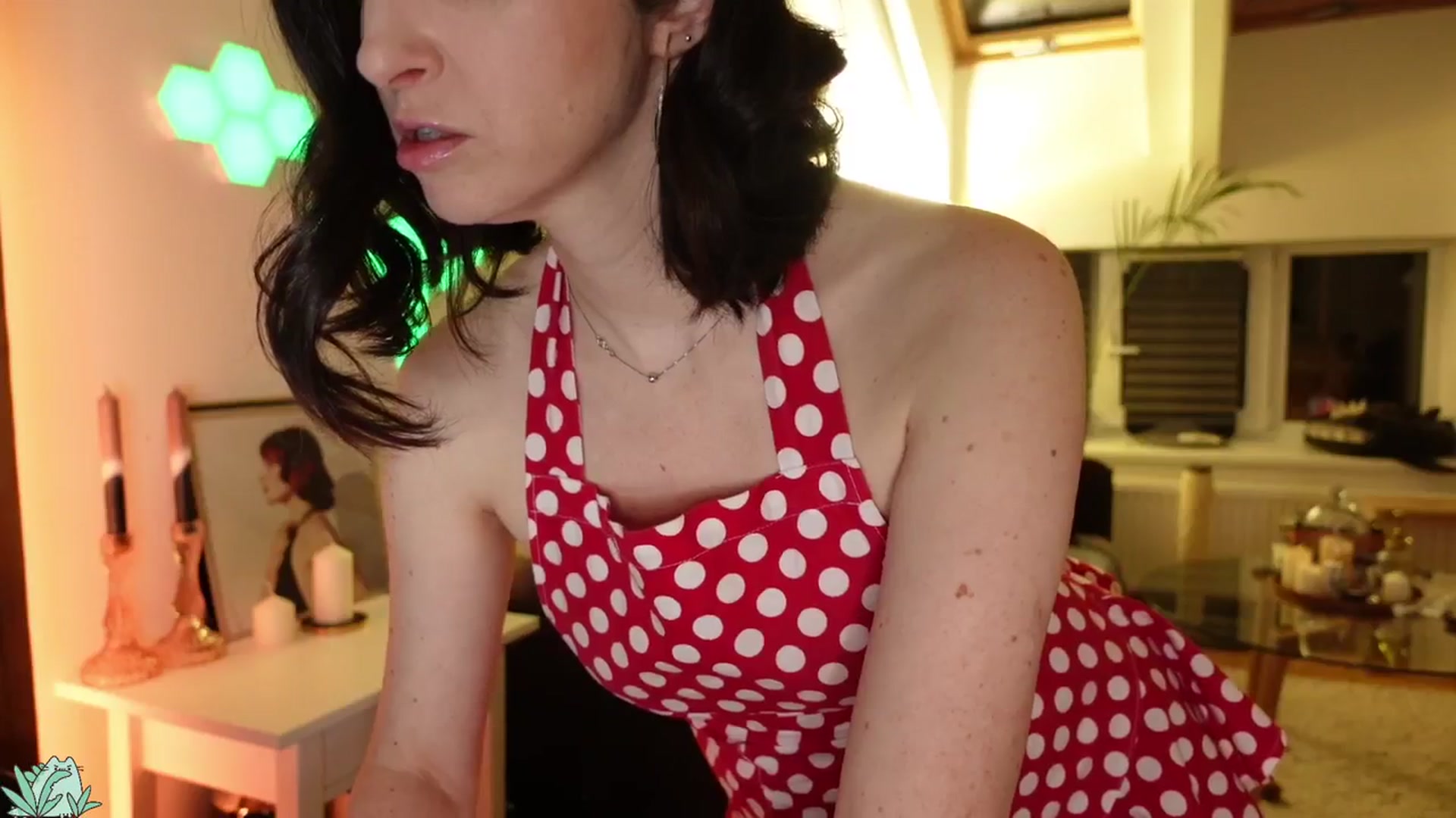 Gallery image thumbnail from Maddie's myfreecams stream on, 03/18/2024, 02:43 image 3 of 20