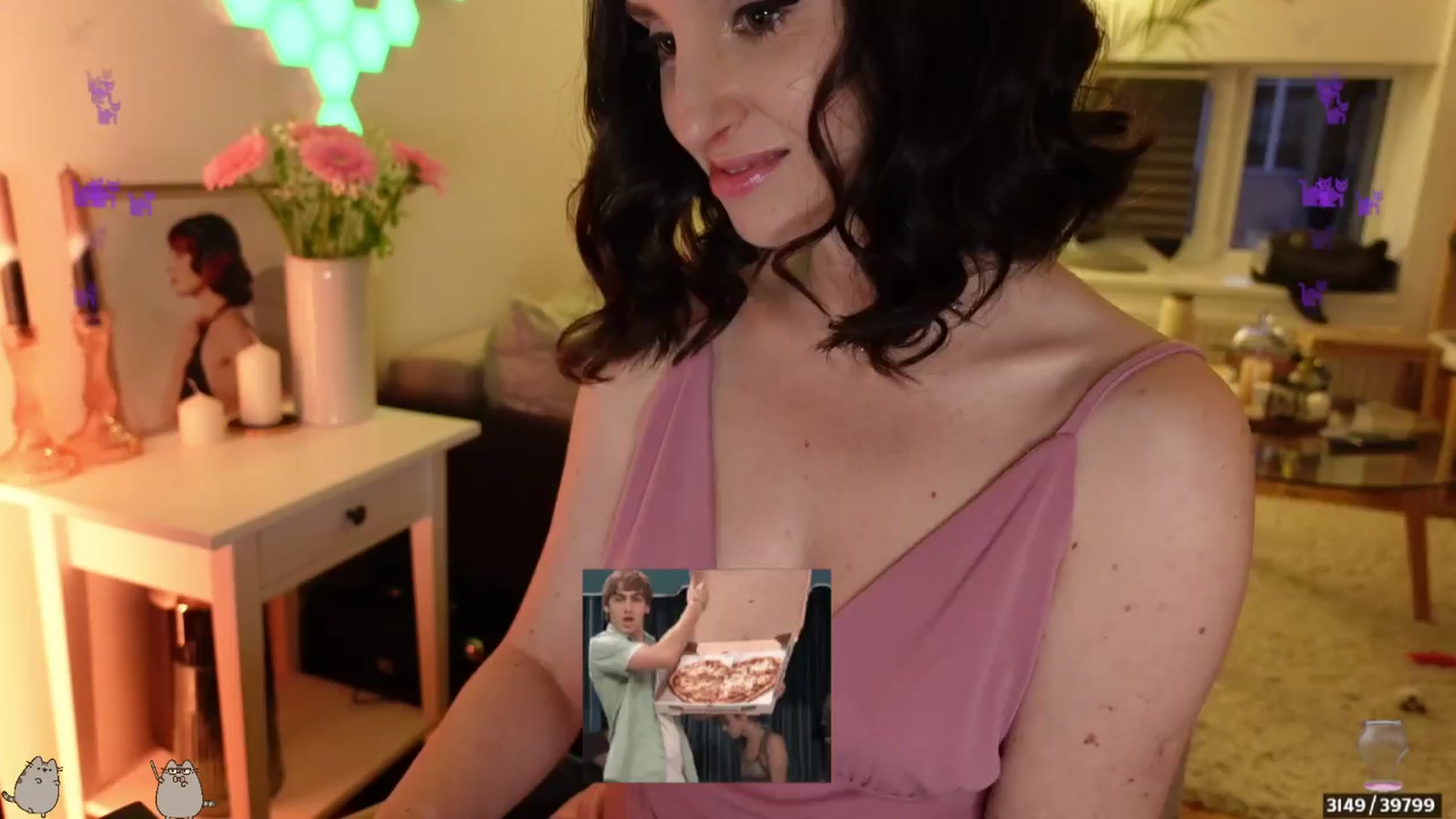 Gallery image thumbnail from Maddie's myfreecams stream on, 03/27/2024, 04:35 image 15 of 20