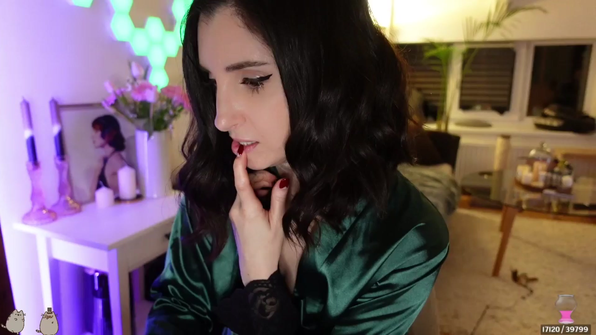 Gallery image thumbnail from Maddie's myfreecams stream on, 03/28/2024, 02:00 image 8 of 20