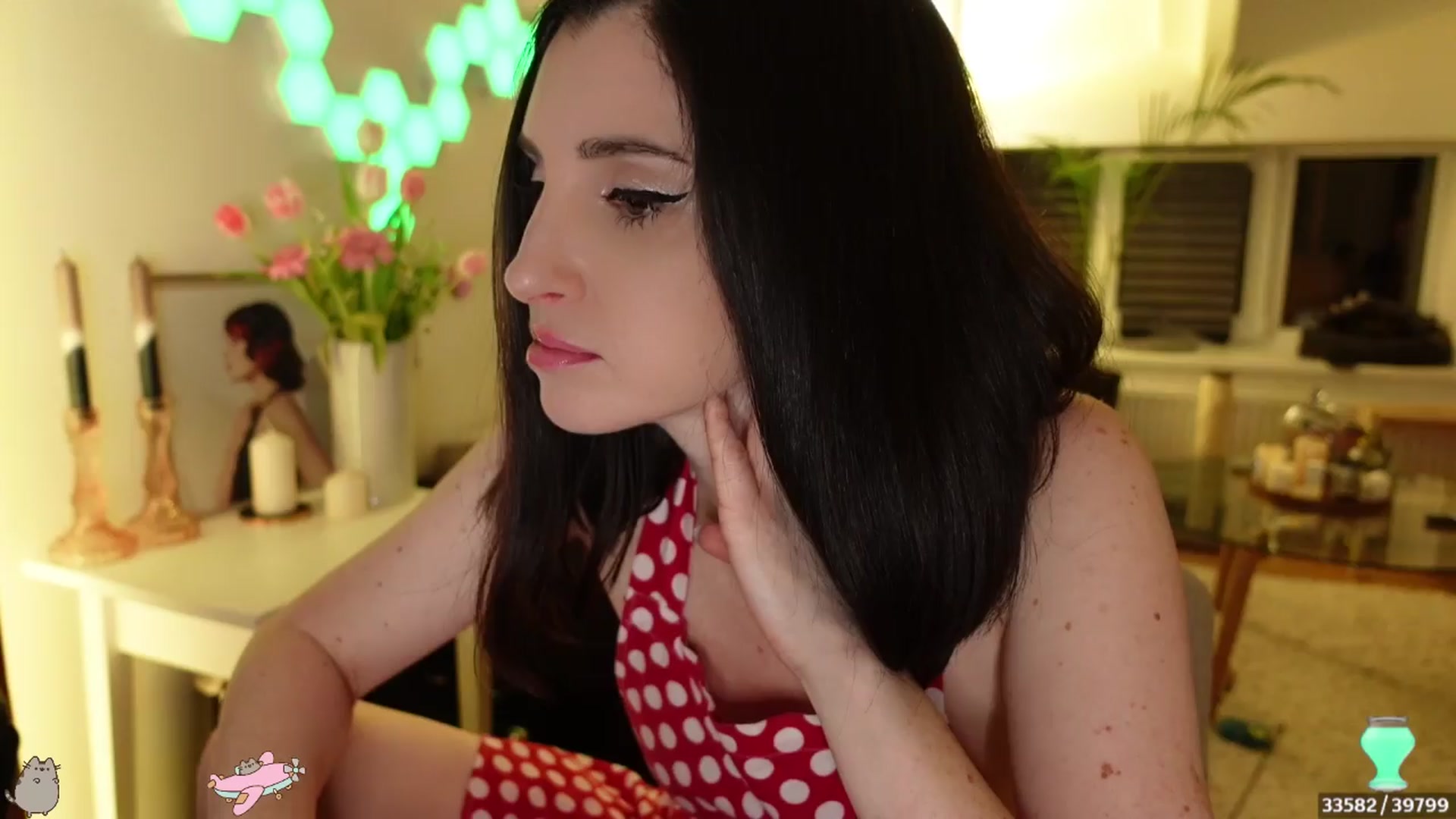 Gallery image thumbnail from Maddie's myfreecams stream on, 03/31/2024, 02:53 image 6 of 20