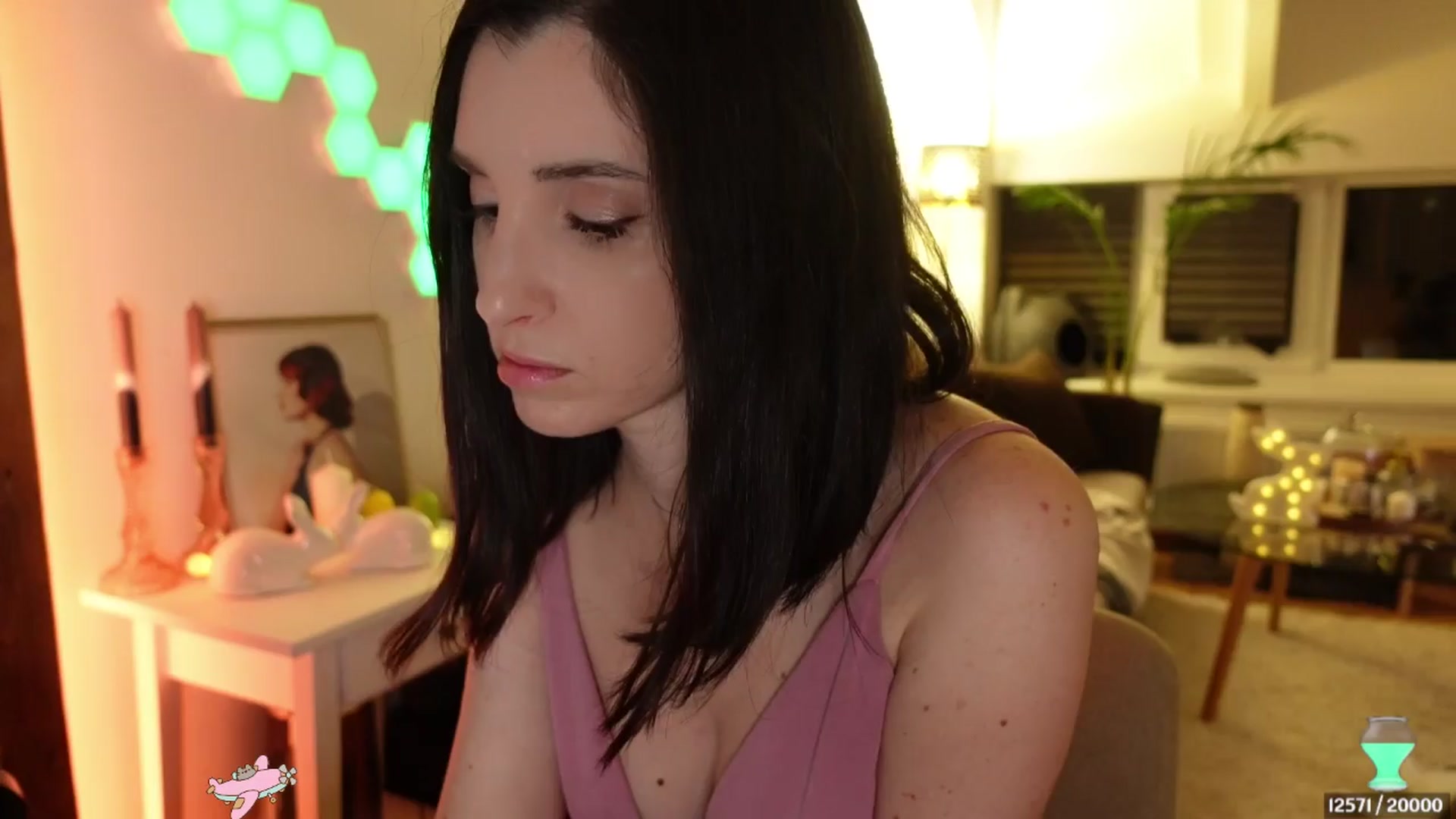 Gallery image thumbnail from Maddie's myfreecams stream on, 04/15/2024, 02:20 image 12 of 20