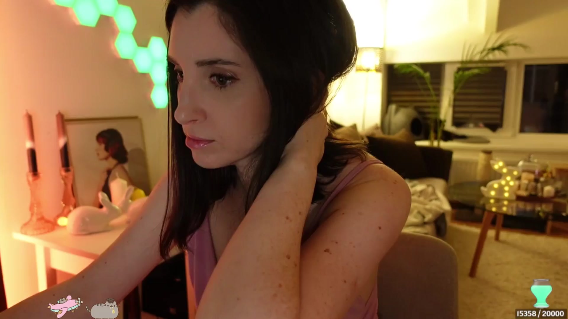 Gallery image thumbnail from Maddie's myfreecams stream on, 04/15/2024, 04:04 image 7 of 20