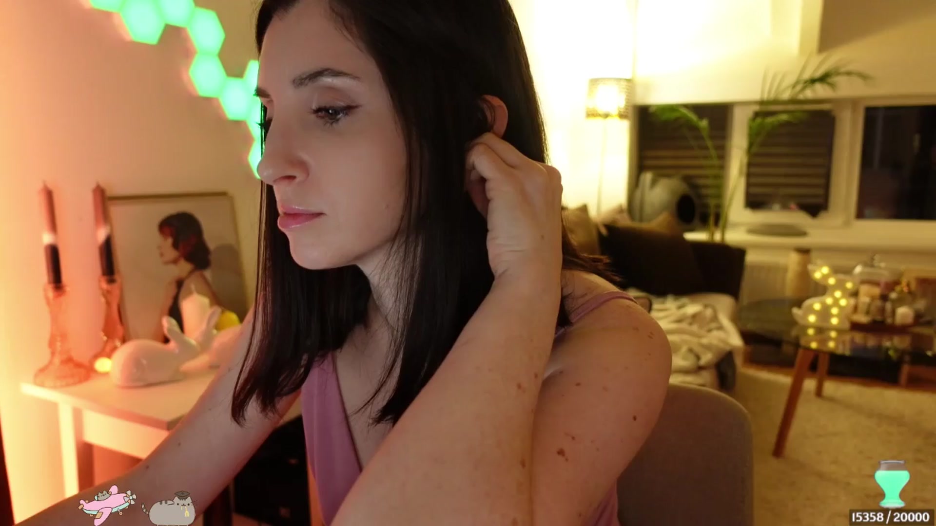 Gallery image thumbnail from Maddie's myfreecams stream on, 04/15/2024, 04:04 image 6 of 20