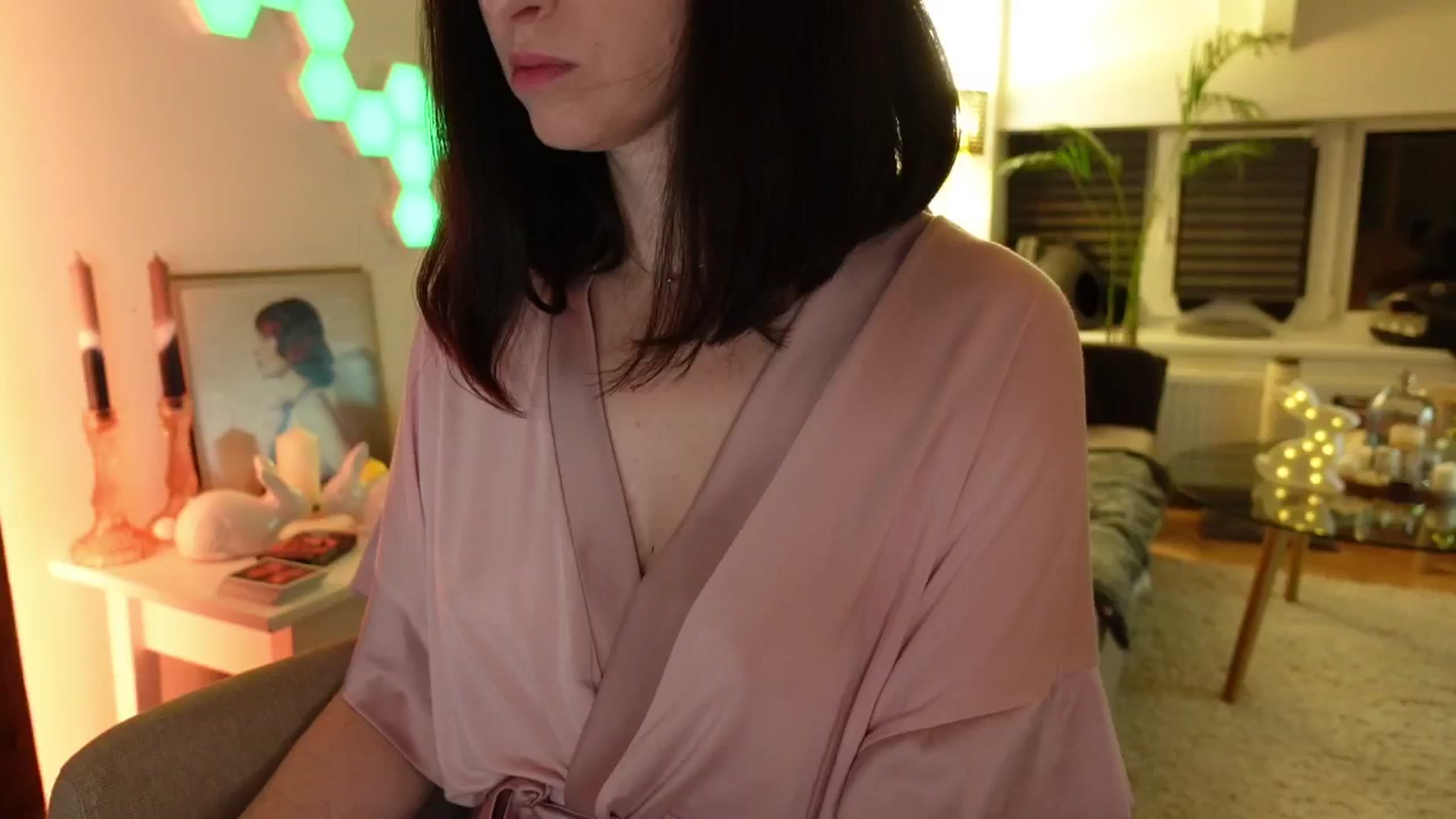 Gallery image thumbnail from Maddie's myfreecams stream on, 04/17/2024, 24:36 image 19 of 20