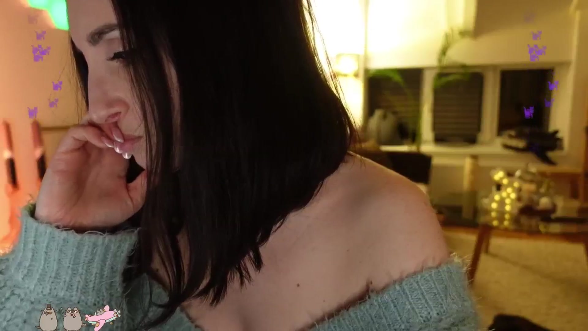 Gallery image thumbnail from Maddie's myfreecams stream on, 04/20/2024, 24:01 image 13 of 20