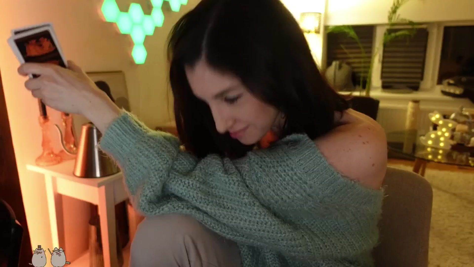 Gallery image thumbnail from Maddie's myfreecams stream on, 04/20/2024, 24:01 image 3 of 20