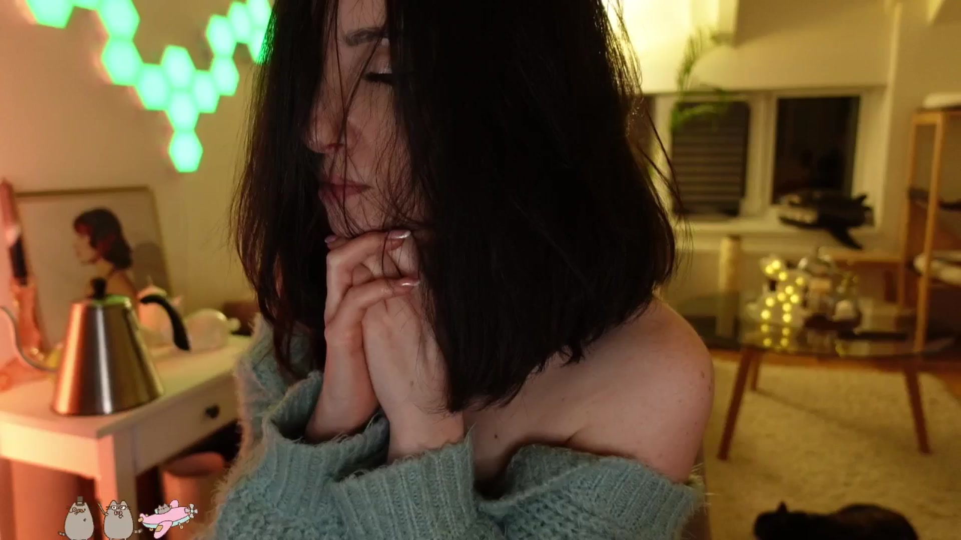 Gallery image thumbnail from Maddie's myfreecams stream on, 04/20/2024, 01:01 image 14 of 20
