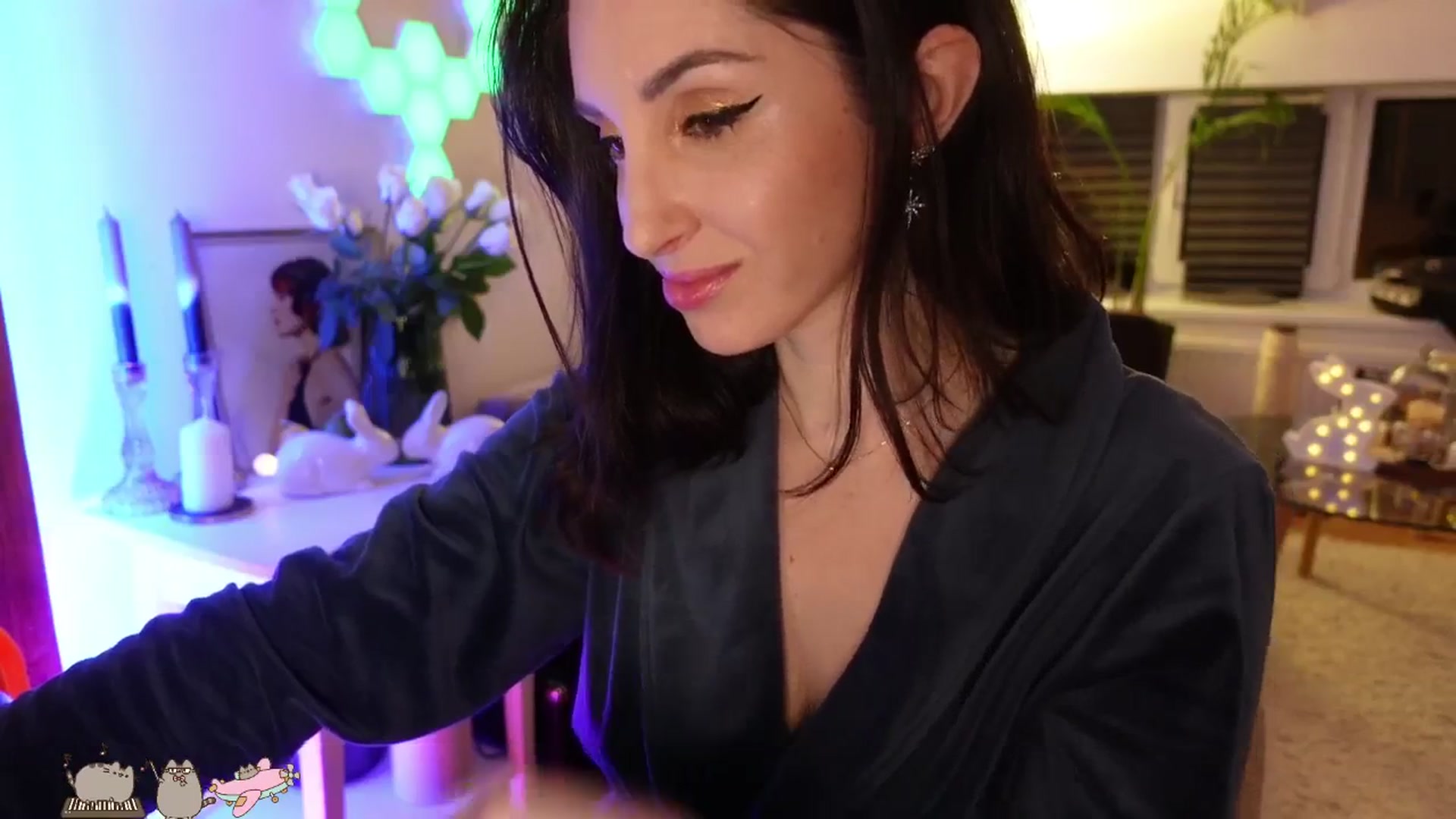 Gallery image thumbnail from Maddie's myfreecams stream on, 04/21/2024, 02:18 image 18 of 20