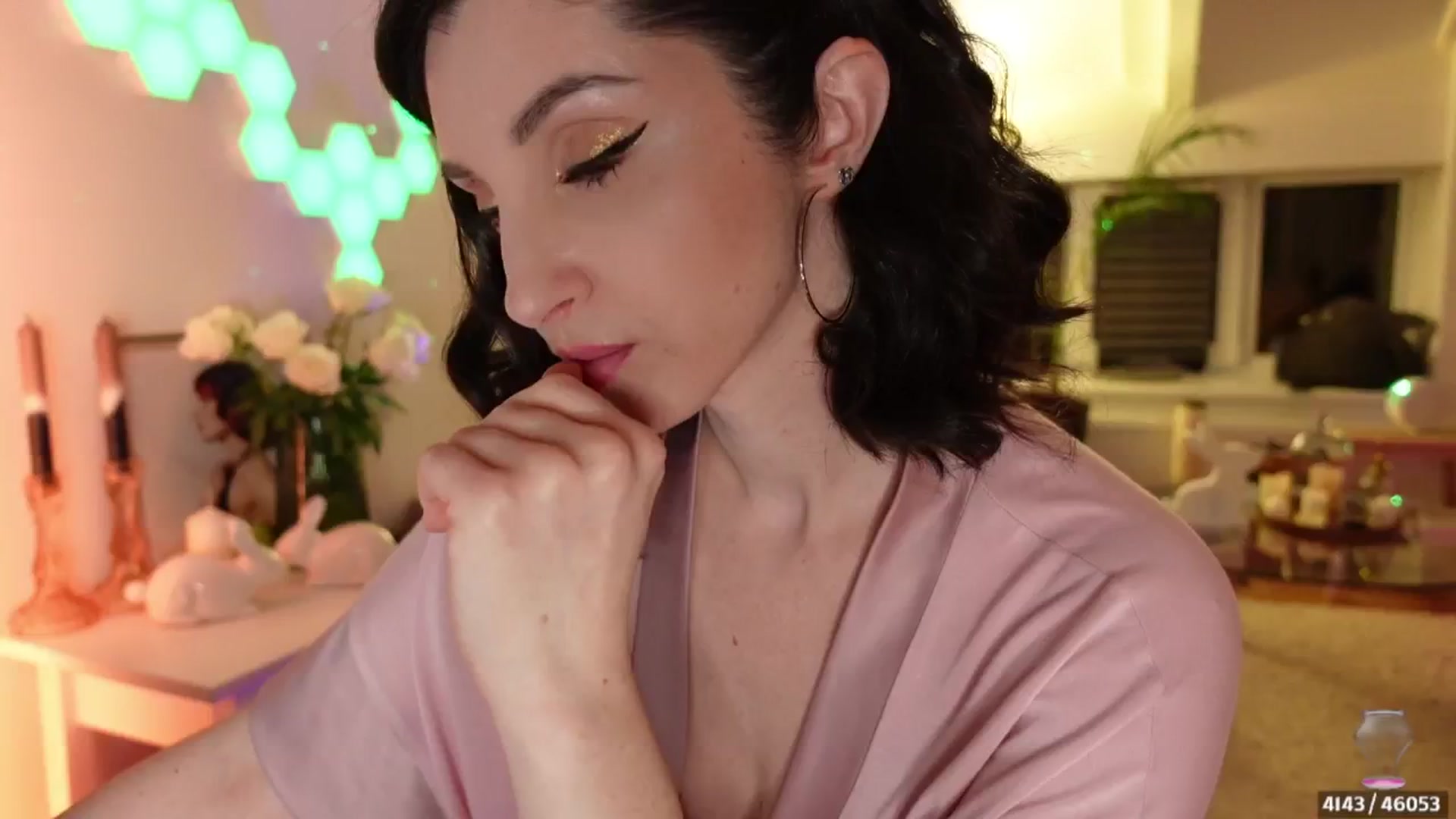 Gallery image thumbnail from Maddie's myfreecams stream on, 04/28/2024, 24:49 image 5 of 20