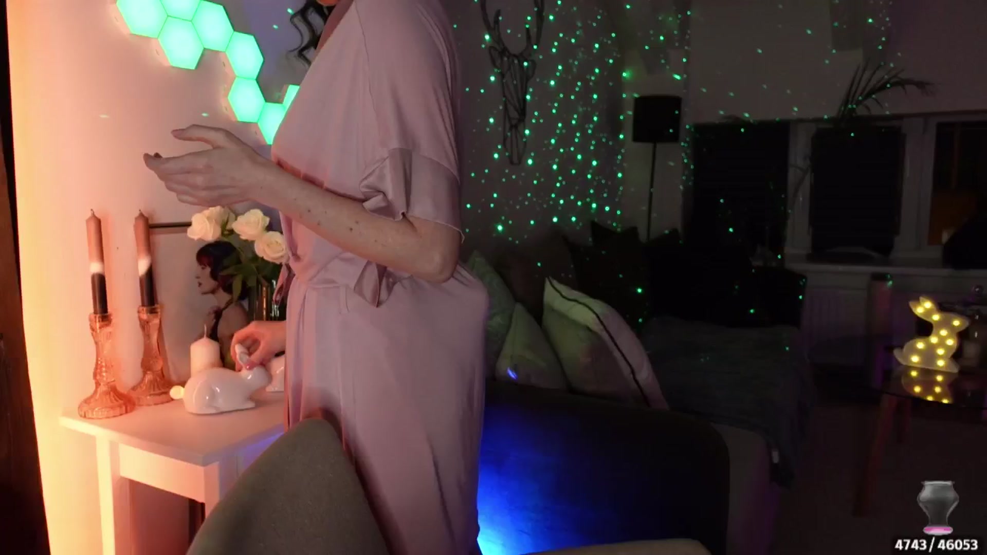 Gallery image thumbnail from Maddie's myfreecams stream on, 04/28/2024, 24:49 image 19 of 20
