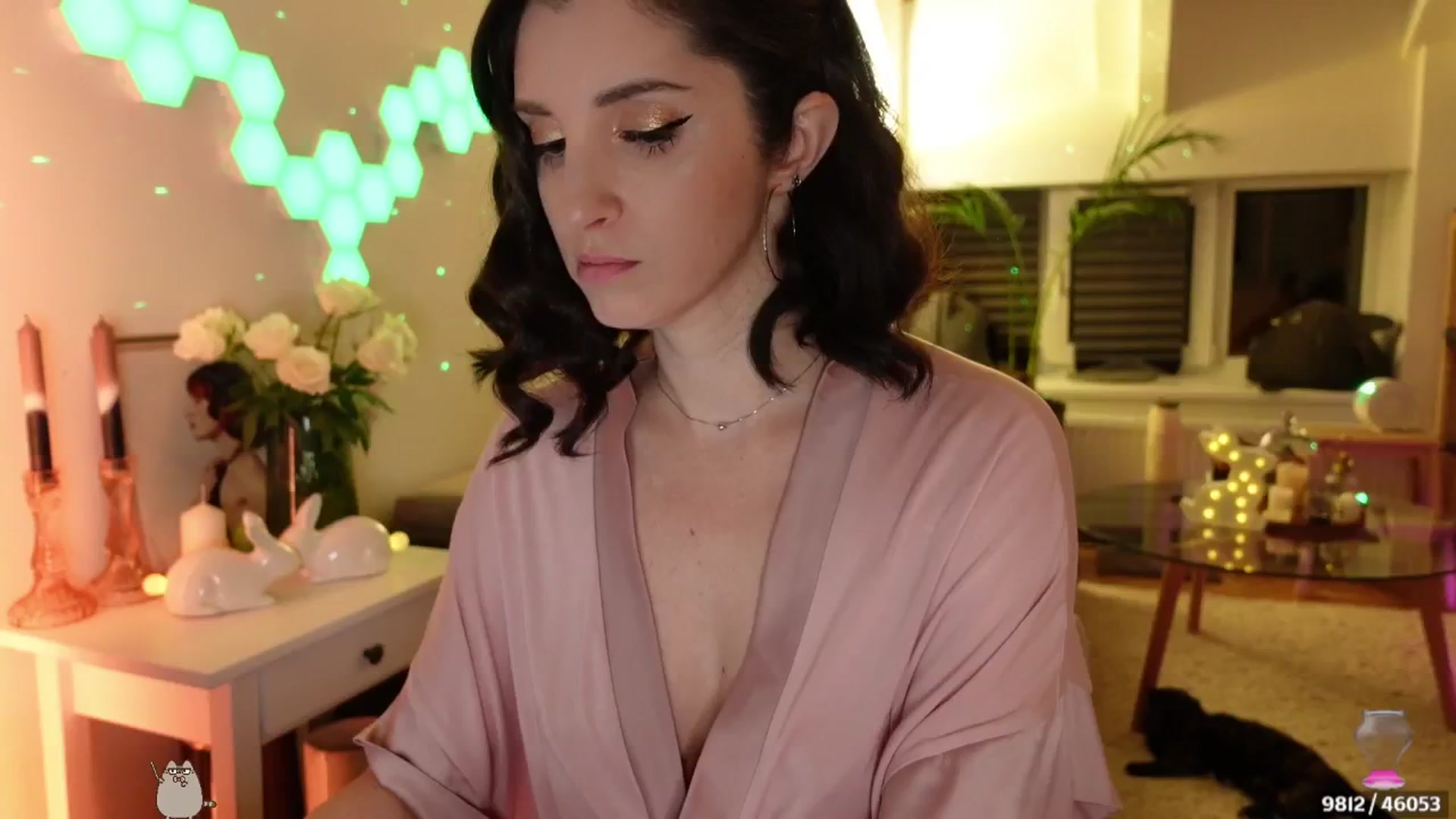 Gallery image thumbnail from Maddie's myfreecams stream on, 04/28/2024, 03:07 image 2 of 20