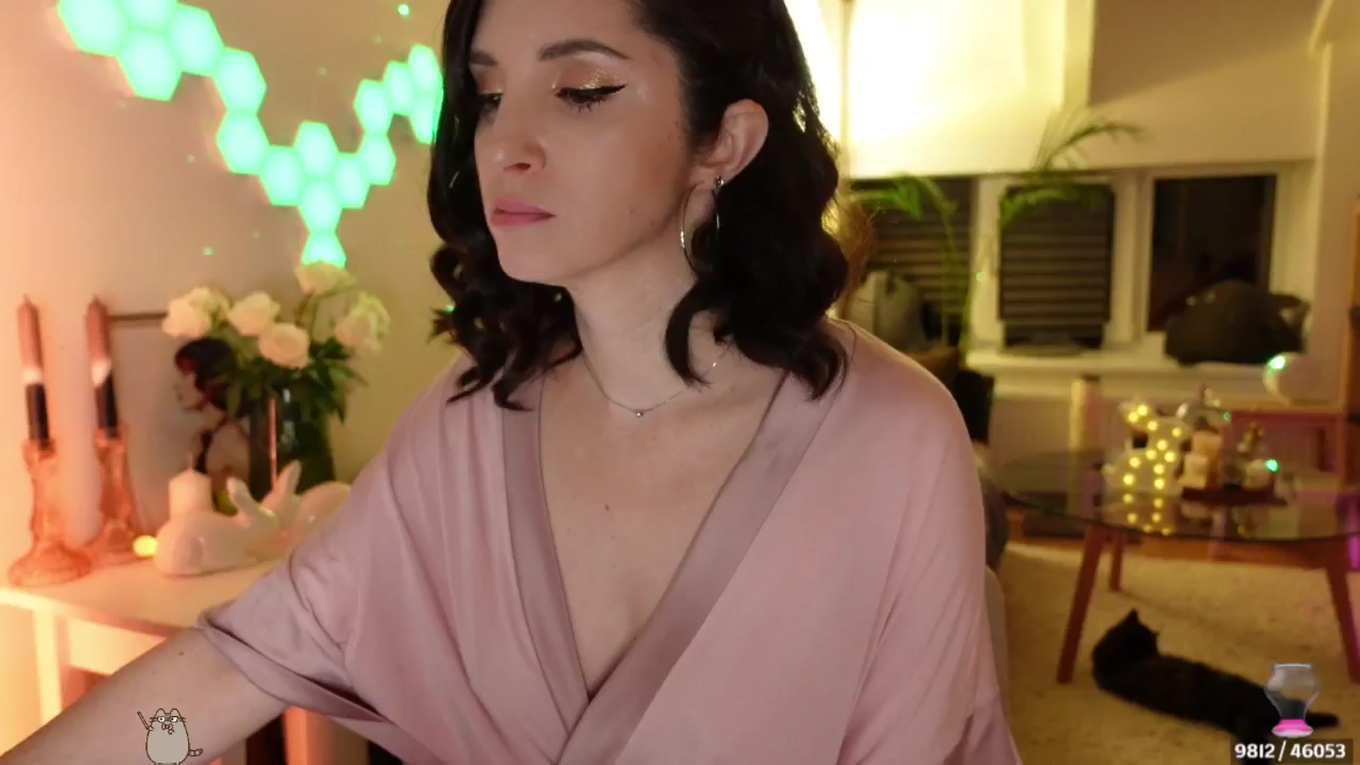 Gallery image thumbnail from Maddie's myfreecams stream on, 04/28/2024, 03:07 image 4 of 20