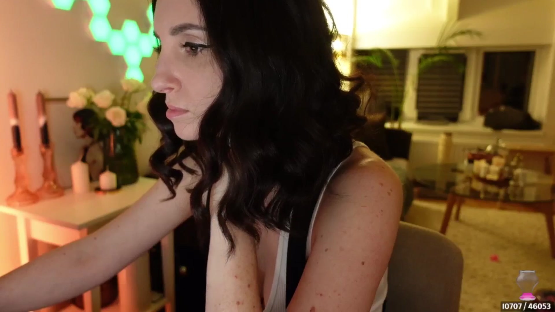 Gallery image thumbnail from Maddie's myfreecams stream on, 04/29/2024, 03:15 image 7 of 20
