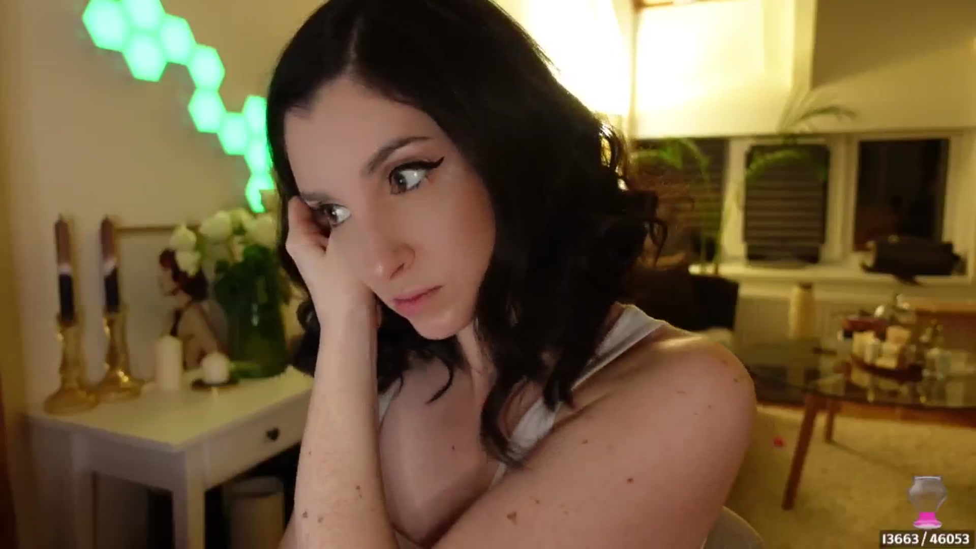 Gallery image thumbnail from Maddie's myfreecams stream on, 04/30/2024, 24:13 image 11 of 20