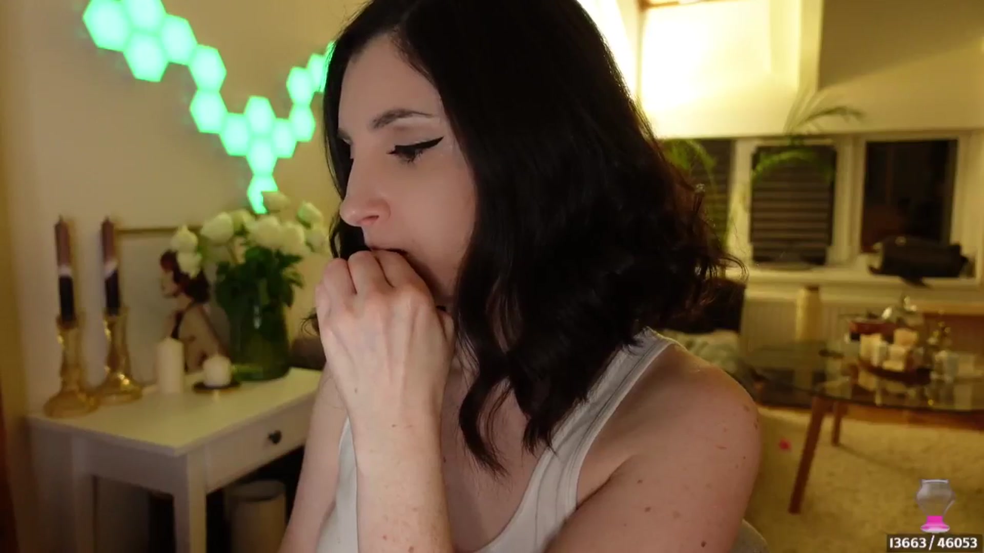 Gallery image thumbnail from Maddie's myfreecams stream on, 04/30/2024, 24:13 image 10 of 20