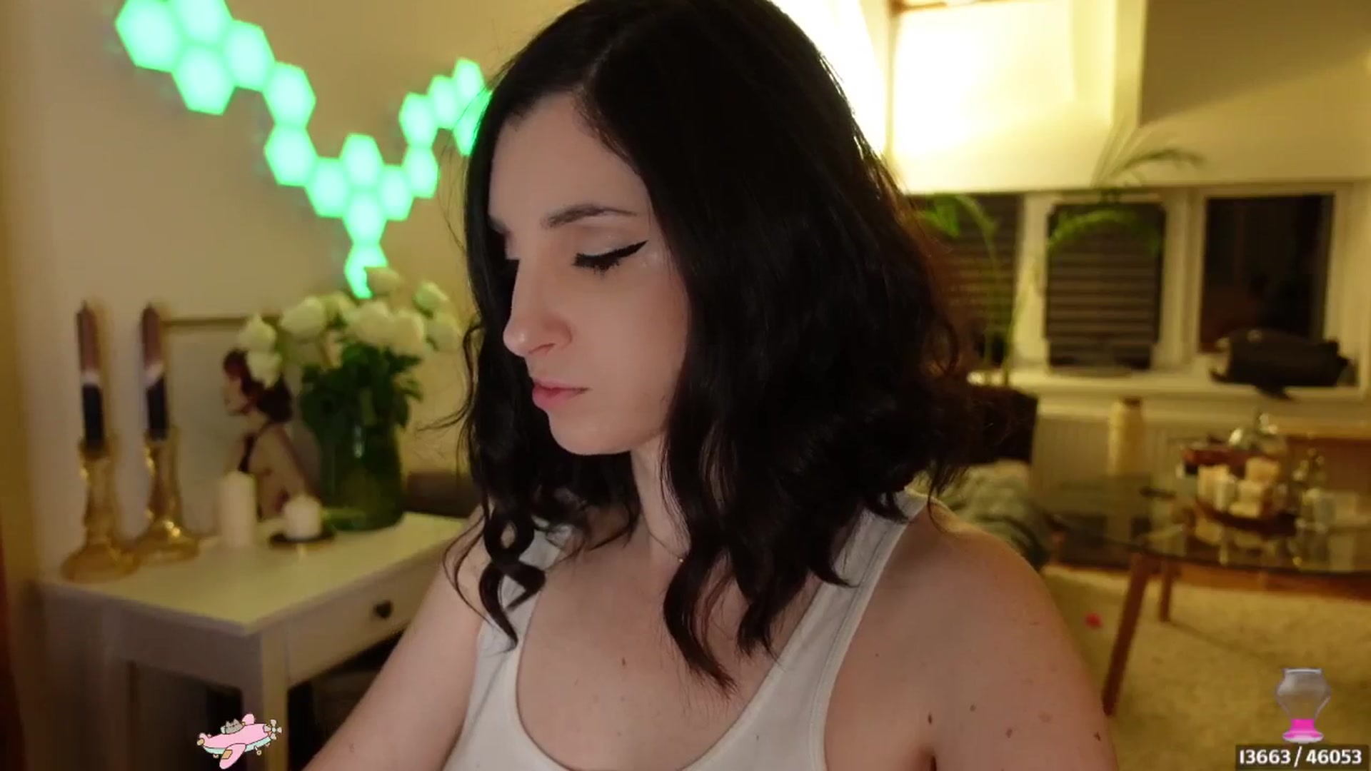 Gallery image thumbnail from Maddie's myfreecams stream on, 04/30/2024, 24:13 image 18 of 20