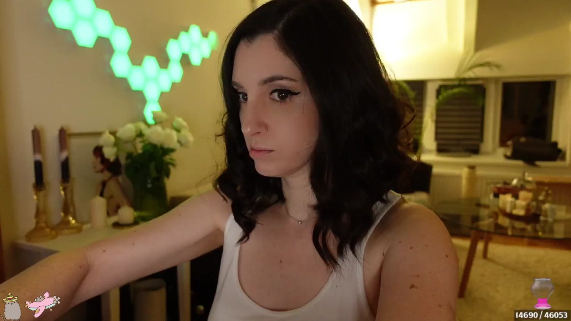Gallery image thumbnail from Maddie's myfreecams stream on, 04/30/2024, 01:07 image 7 of 20