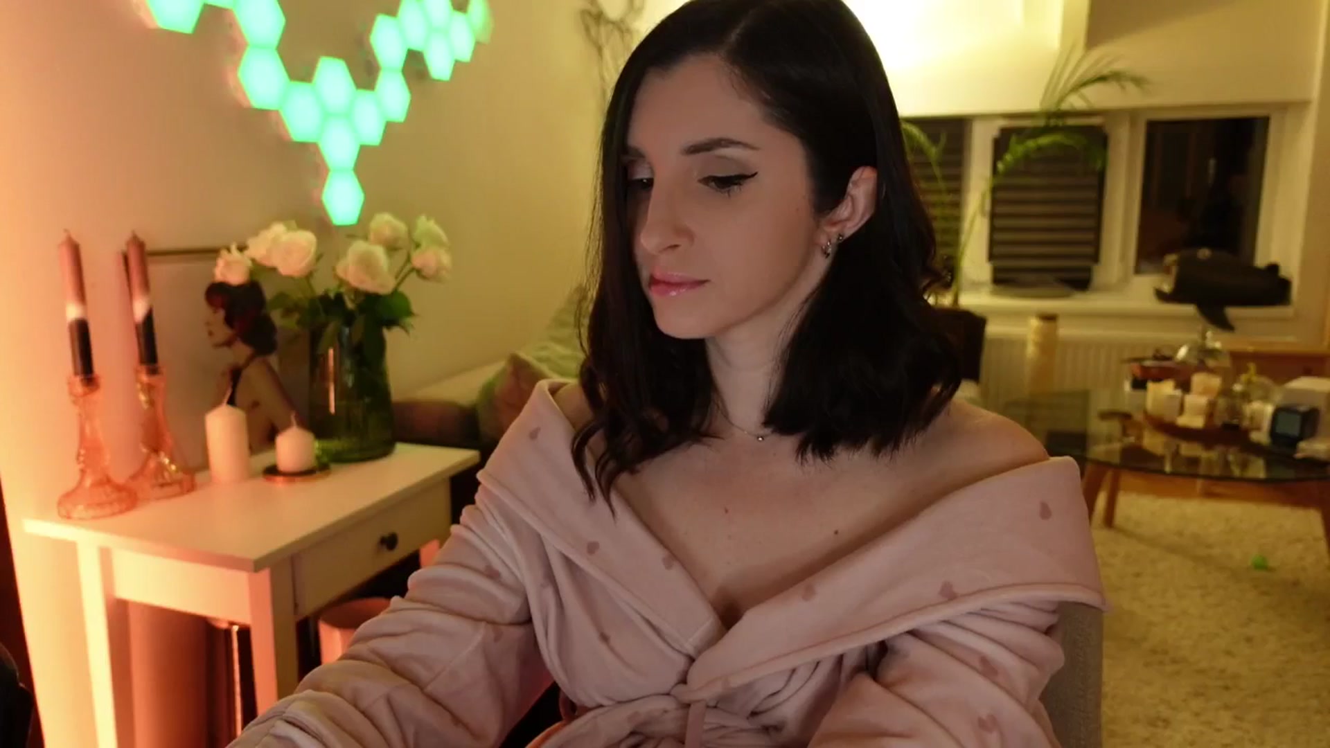 Gallery image thumbnail from Maddie's myfreecams stream on, 05/02/2024, 23:21 image 20 of 20