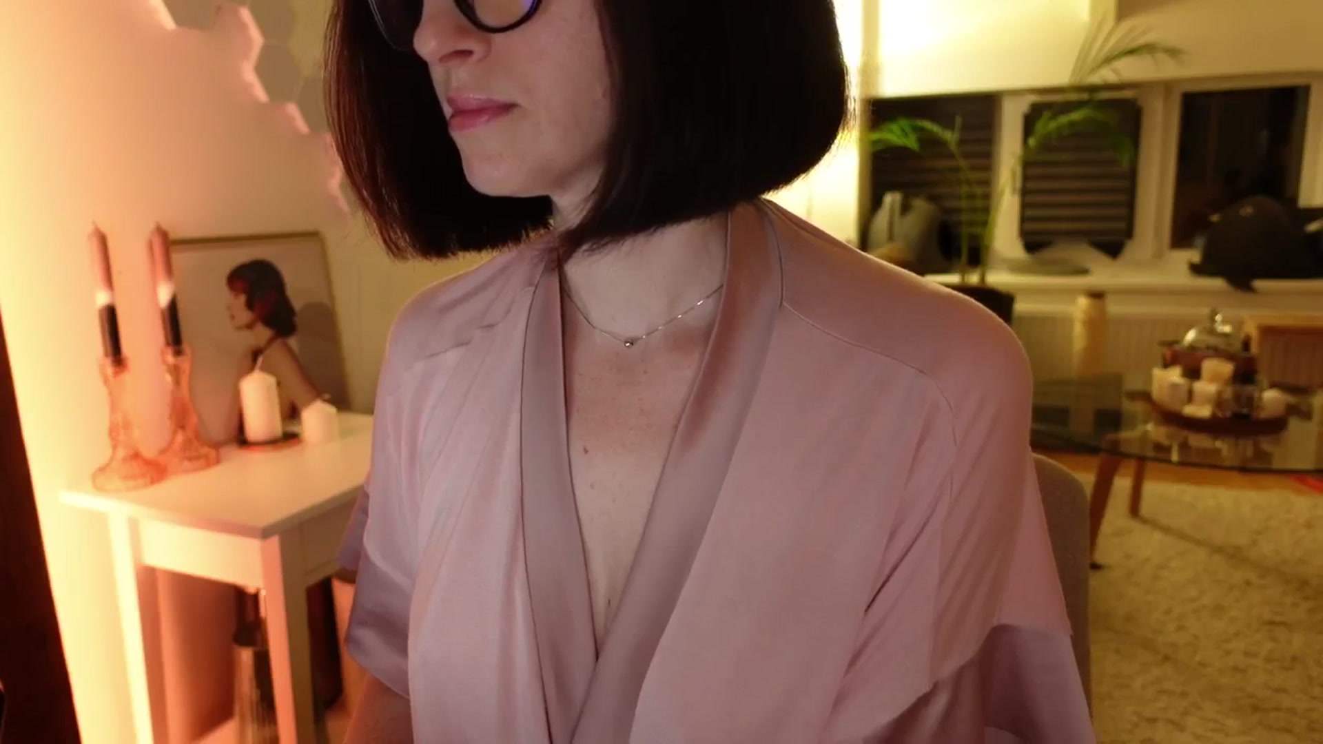 Gallery image thumbnail from Maddie's myfreecams stream on, 05/09/2024, 23:41 image 7 of 20
