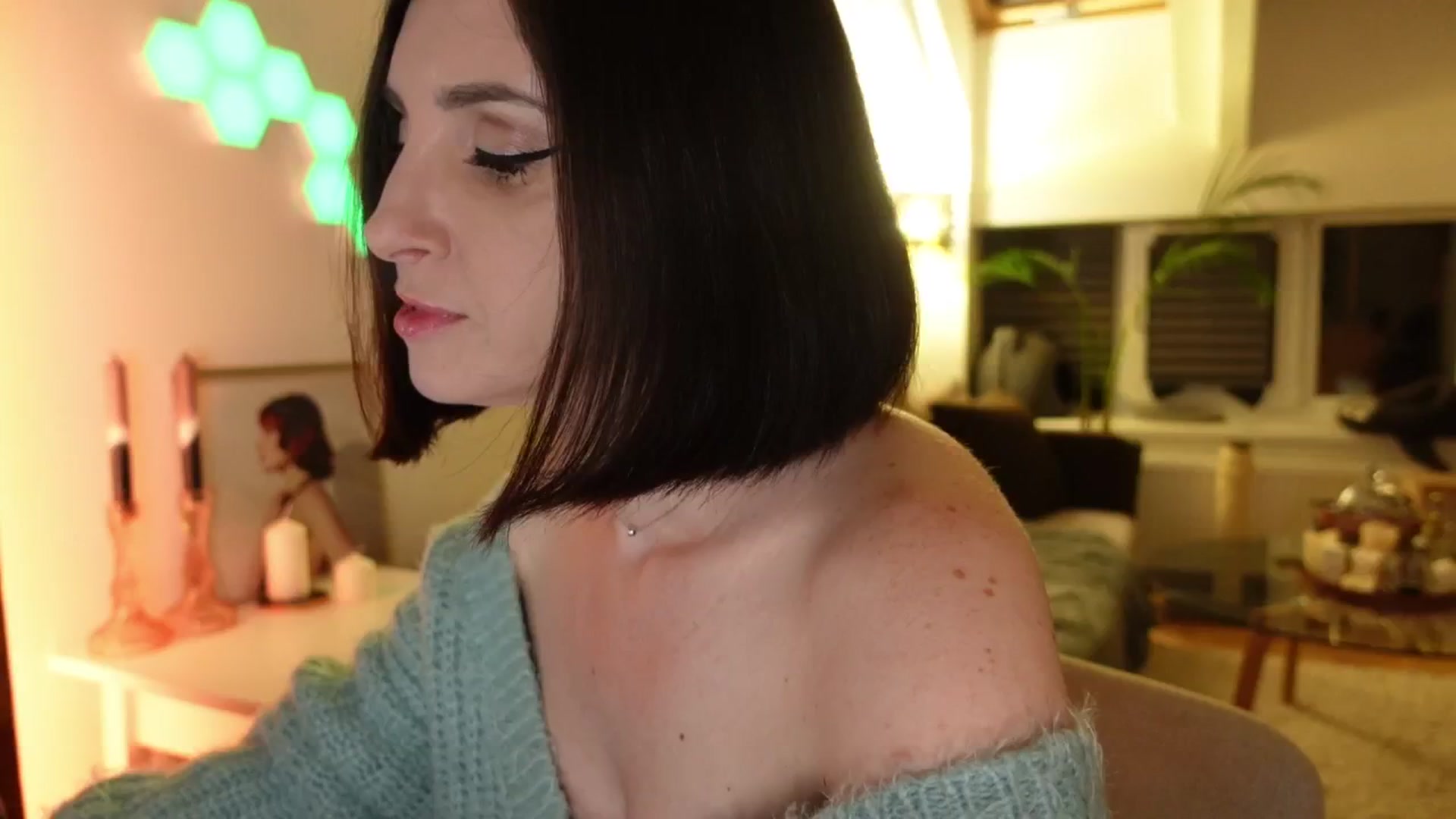 Gallery image thumbnail from Maddie's myfreecams stream on, 05/10/2024, 22:45 image 1 of 20