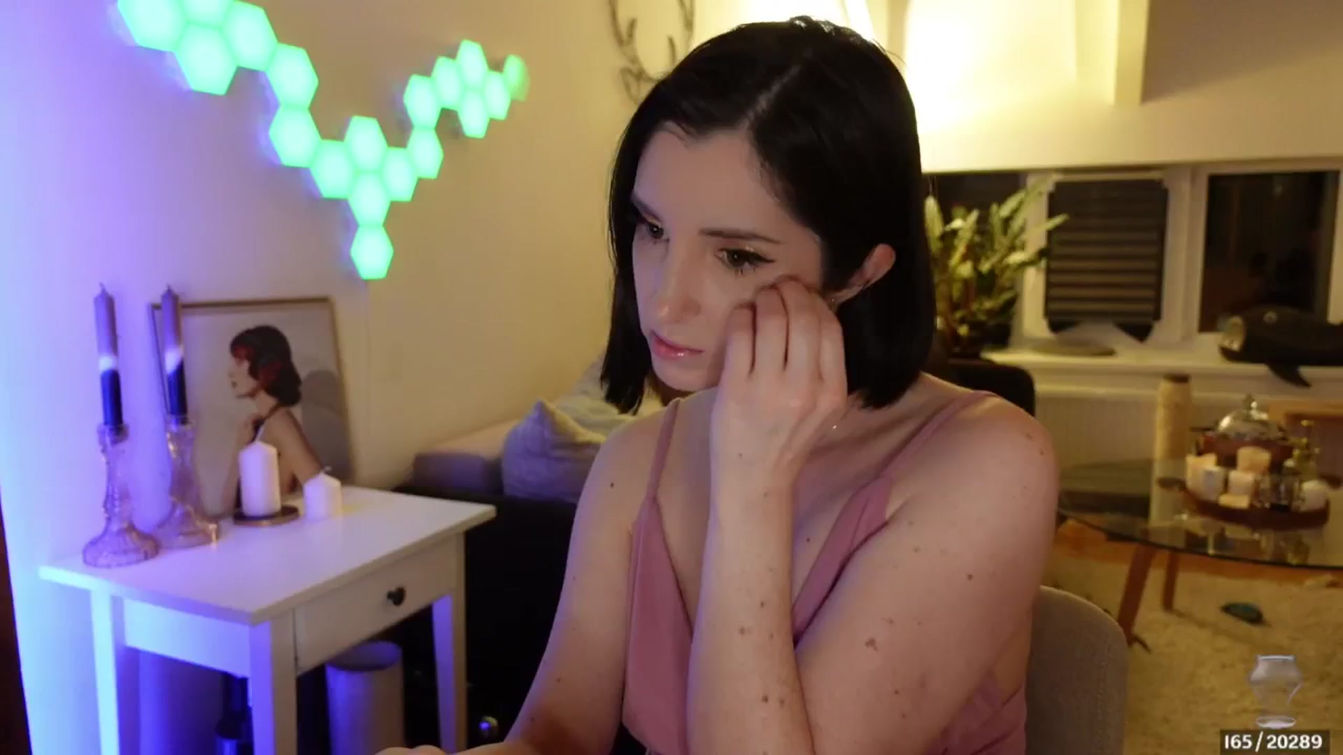 Gallery image thumbnail from Maddie's myfreecams stream on, 05/13/2024, 01:43 image 7 of 20