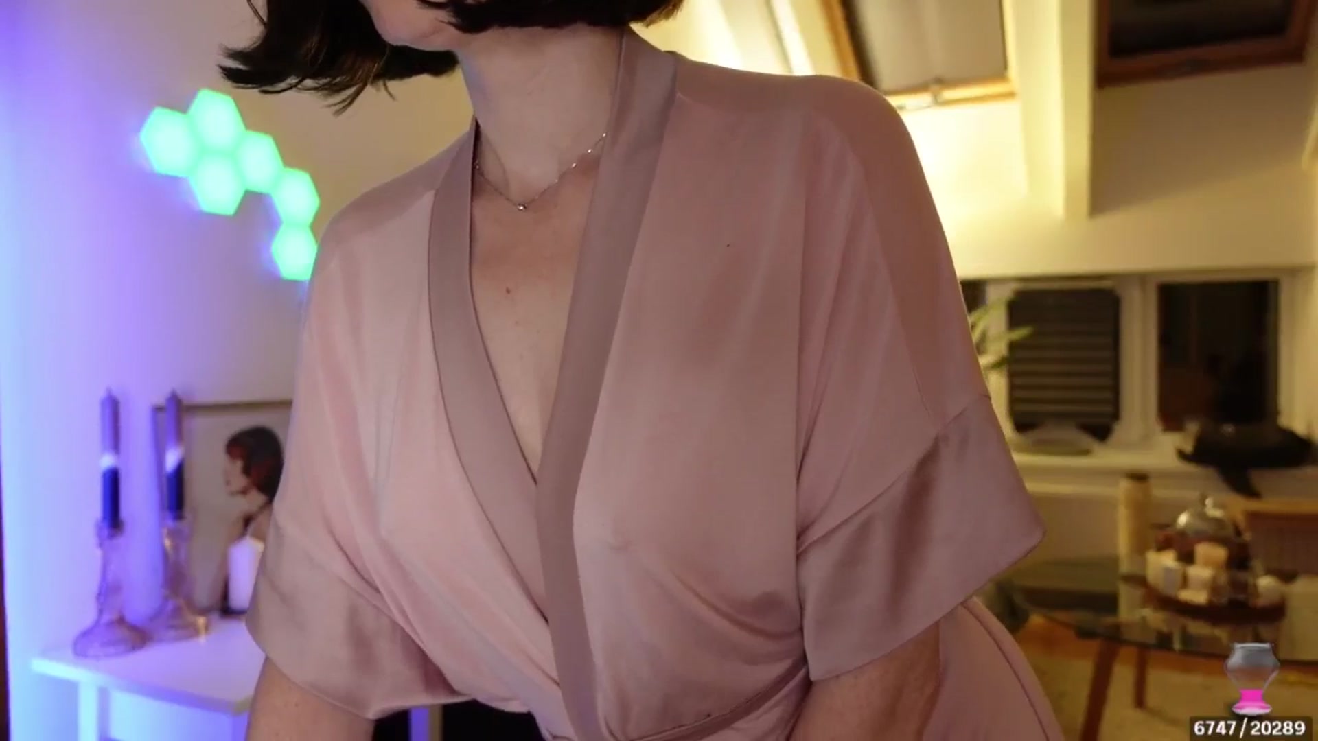 Gallery image thumbnail from Maddie's myfreecams stream on, 05/13/2024, 22:54 image 6 of 20