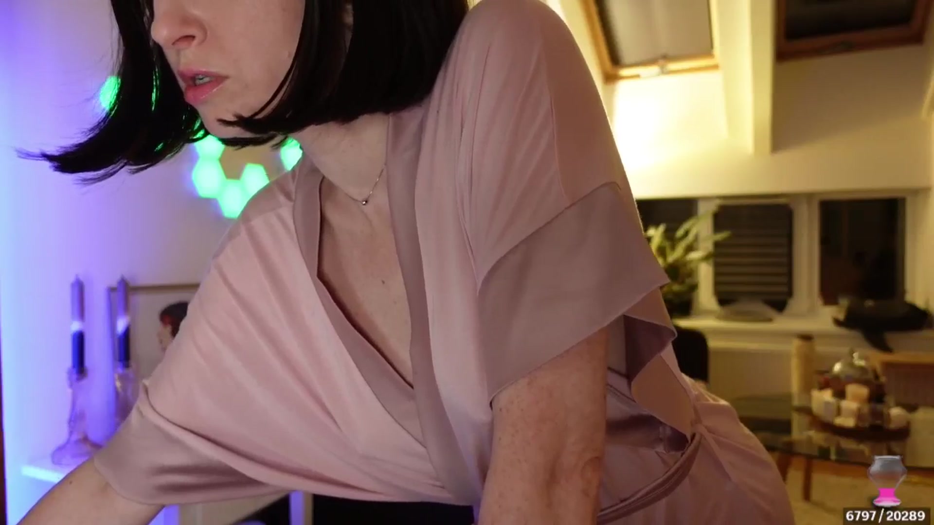 Gallery image thumbnail from Maddie's myfreecams stream on, 05/13/2024, 22:54 image 13 of 20