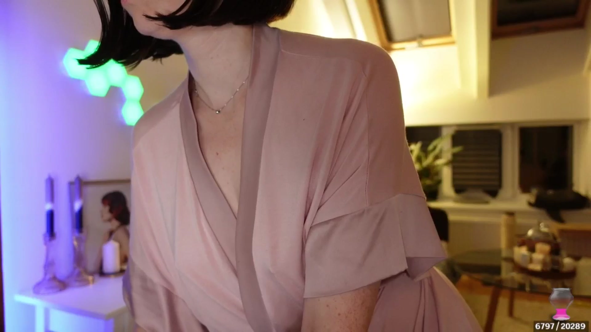 Gallery image thumbnail from Maddie's myfreecams stream on, 05/13/2024, 22:54 image 7 of 20