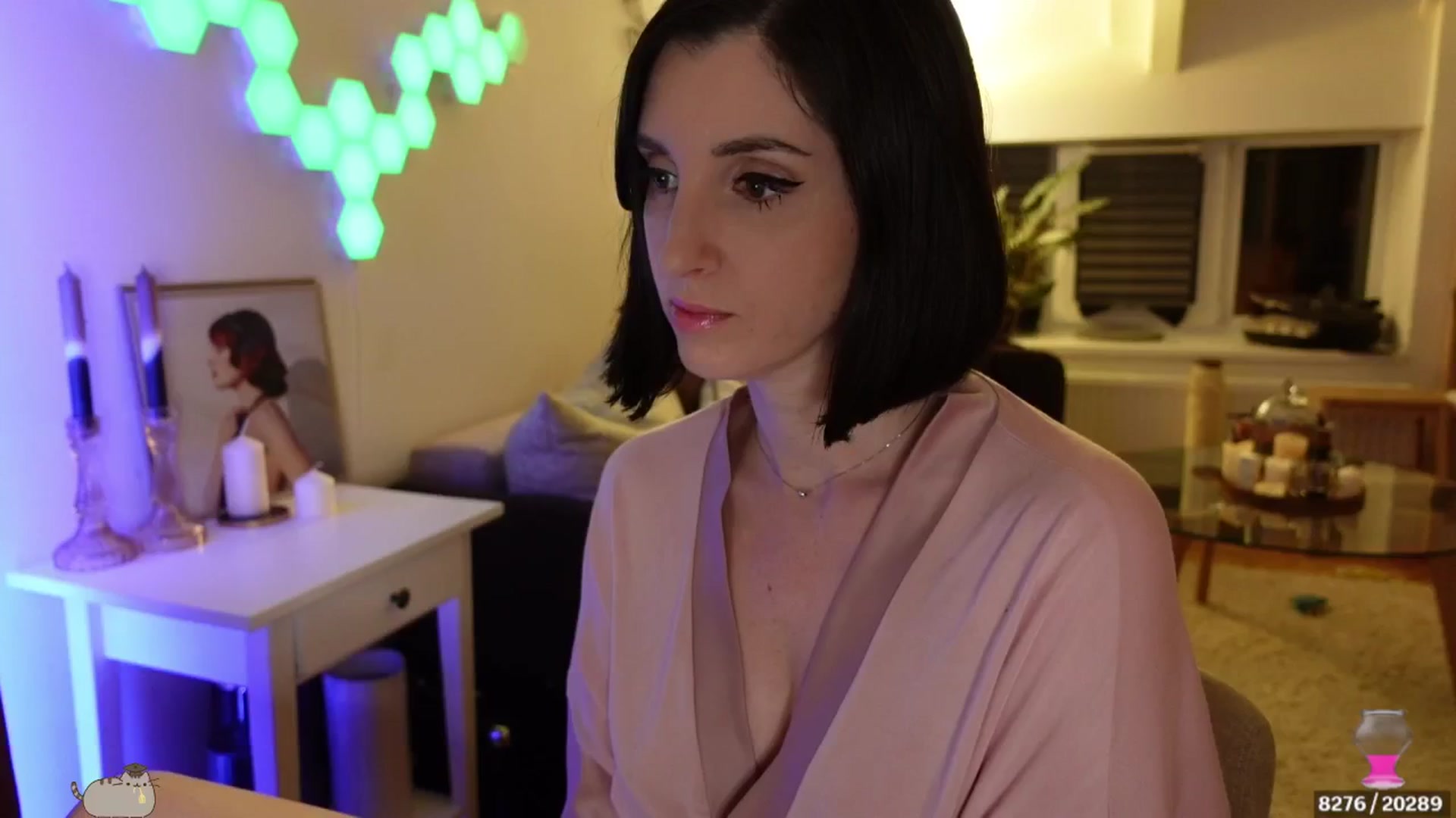 Gallery image thumbnail from Maddie's myfreecams stream on, 05/14/2024, 24:59 image 12 of 20