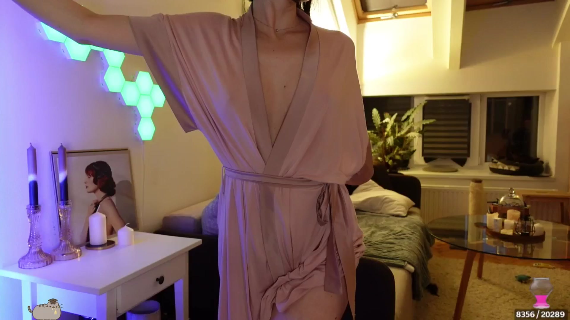 Gallery image thumbnail from Maddie's myfreecams stream on, 05/14/2024, 03:02 image 14 of 20
