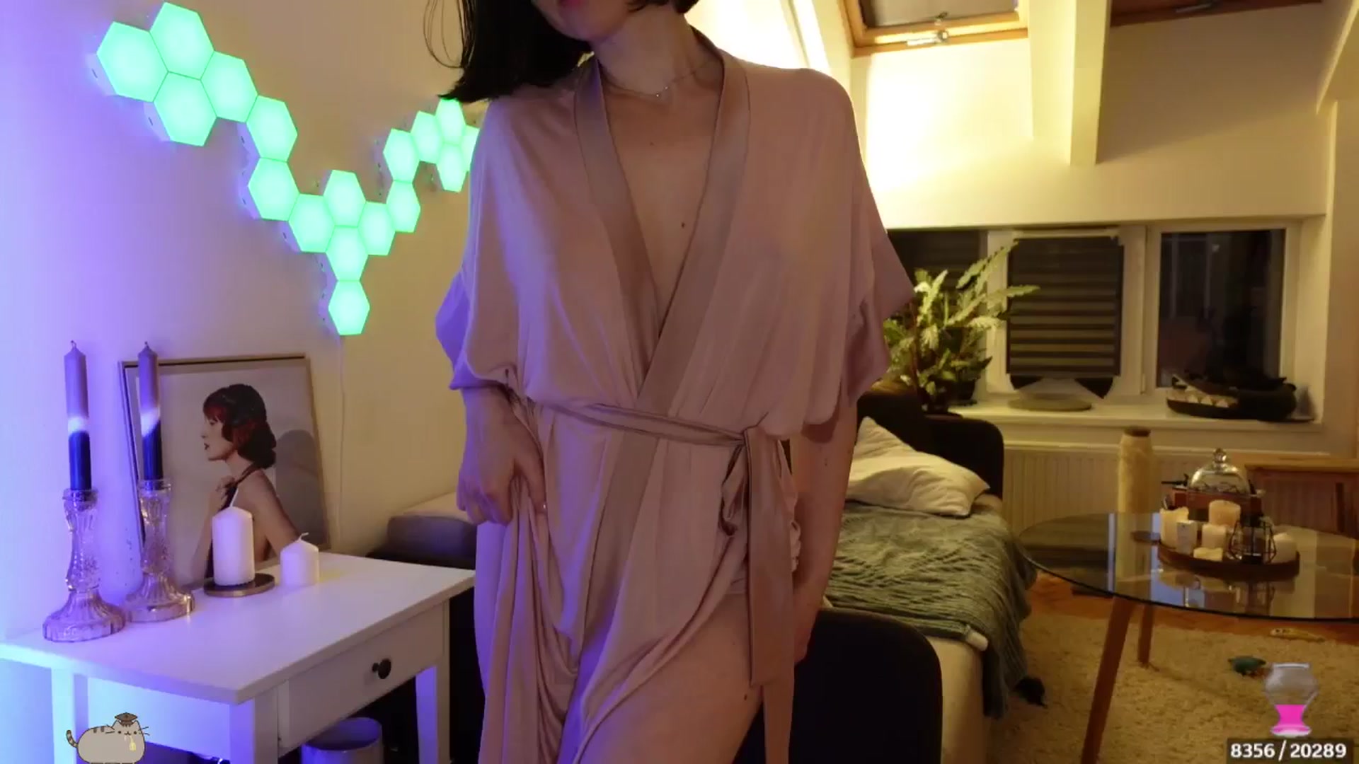 Gallery image thumbnail from Maddie's myfreecams stream on, 05/14/2024, 03:02 image 16 of 20