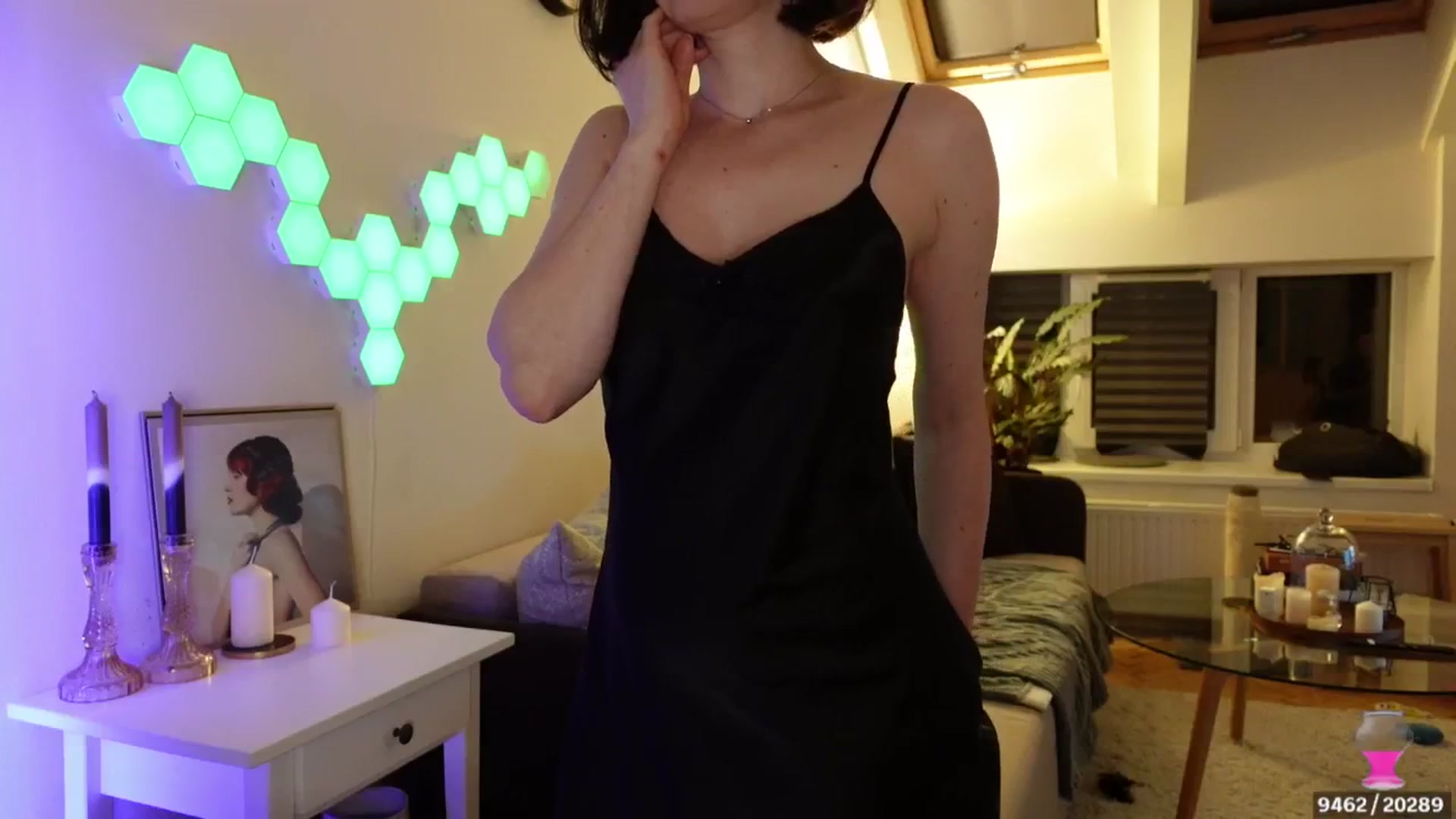 Gallery image thumbnail from Maddie's myfreecams stream on, 05/14/2024, 23:50 image 12 of 20