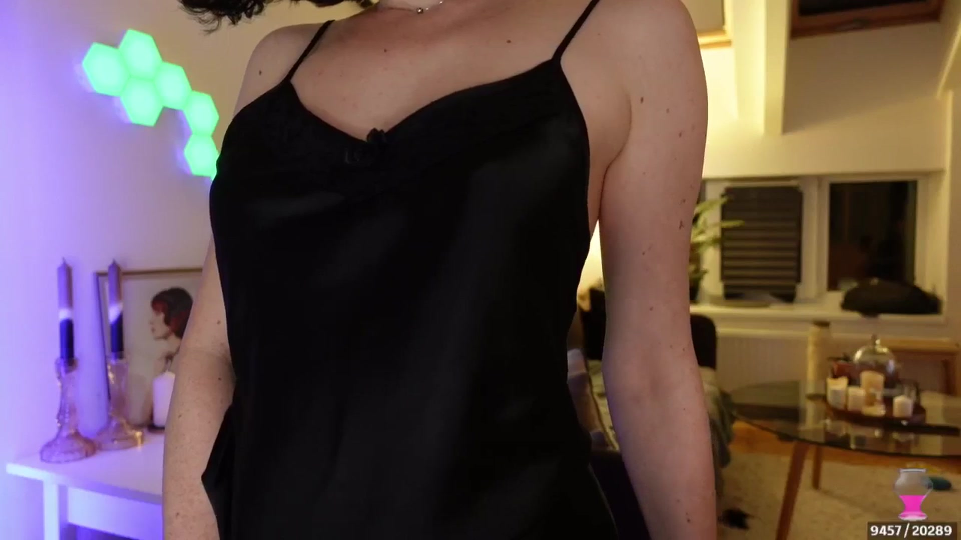 Gallery image thumbnail from Maddie's myfreecams stream on, 05/14/2024, 23:50 image 7 of 20