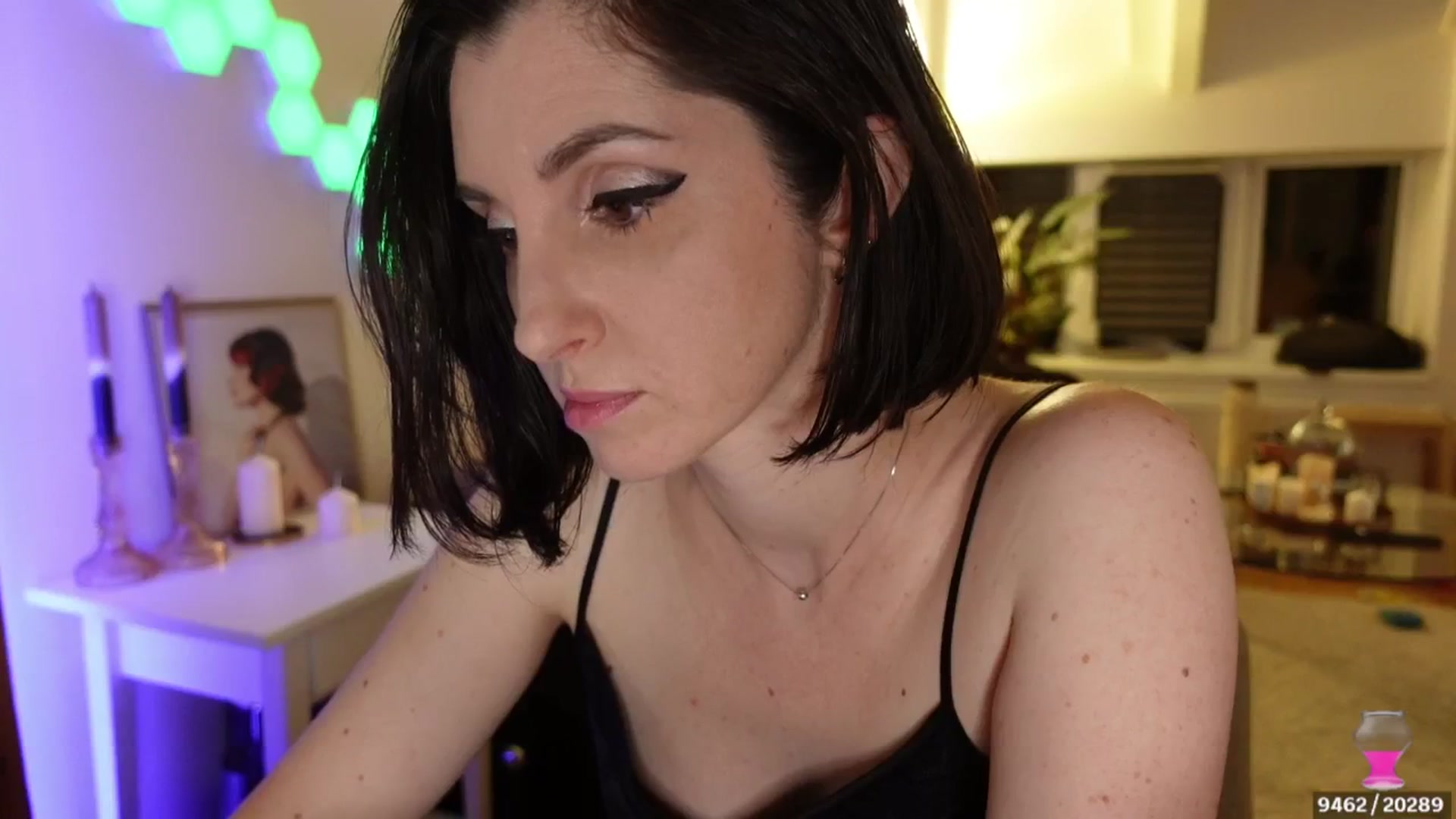 Gallery image thumbnail from Maddie's myfreecams stream on, 05/15/2024, 24:16 image 13 of 20