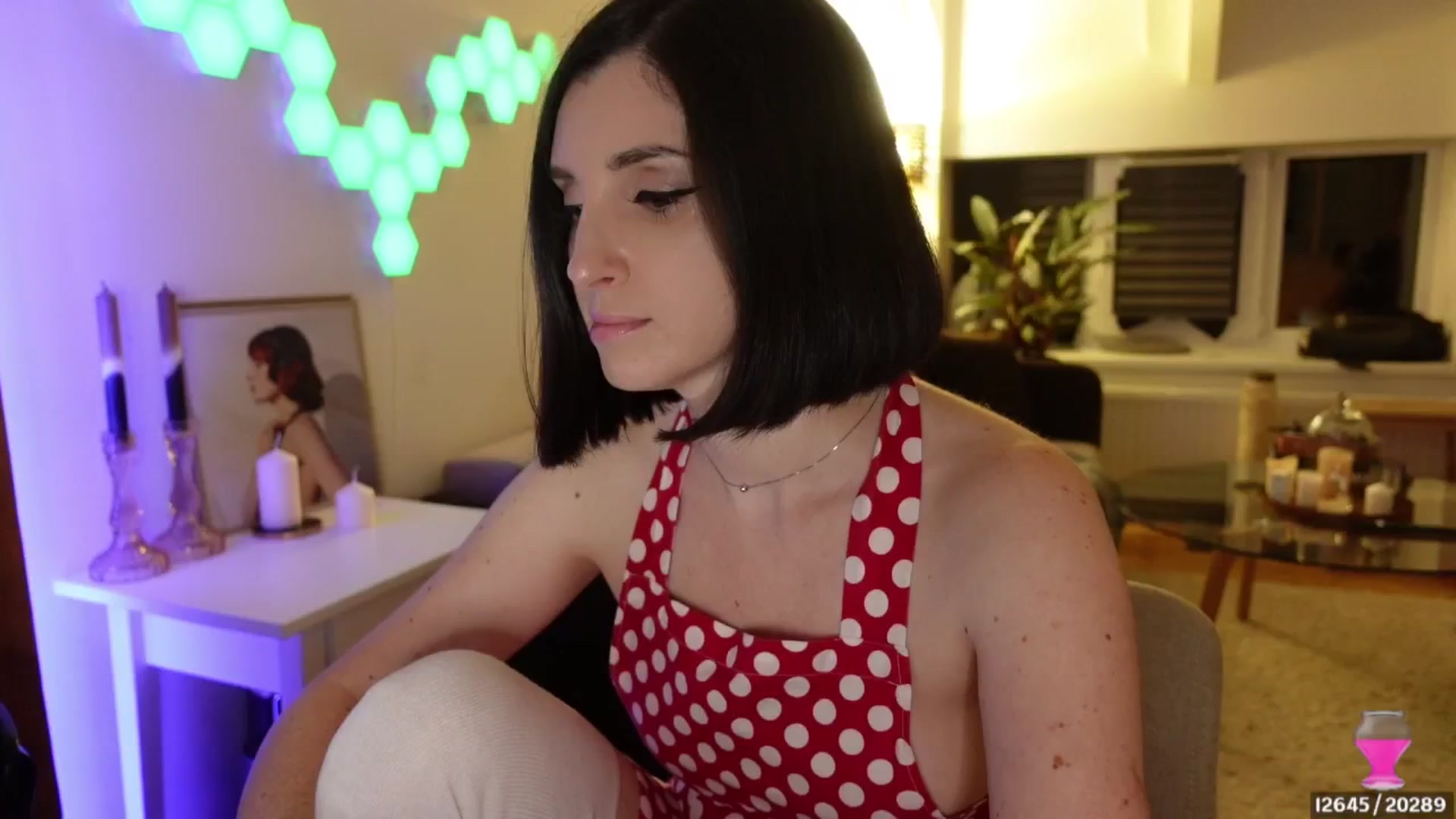 Gallery image thumbnail from Maddie's myfreecams stream on, 05/15/2024, 23:38 image 9 of 20