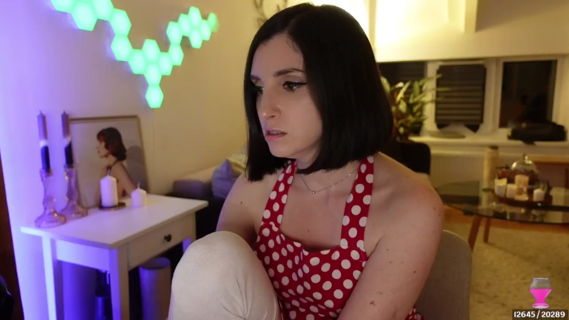 Gallery image thumbnail from Maddie's myfreecams stream on, 05/15/2024, 23:38 image 10 of 20