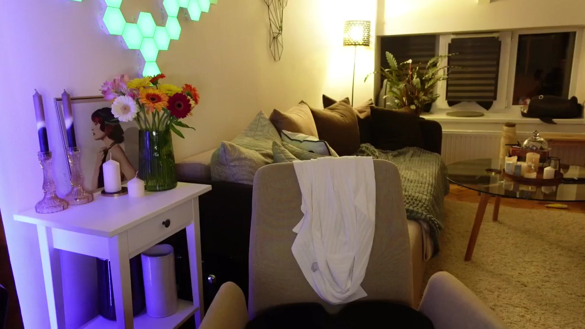 Gallery image thumbnail from Maddie's myfreecams stream on, 05/19/2024, 23:06 image 14 of 20