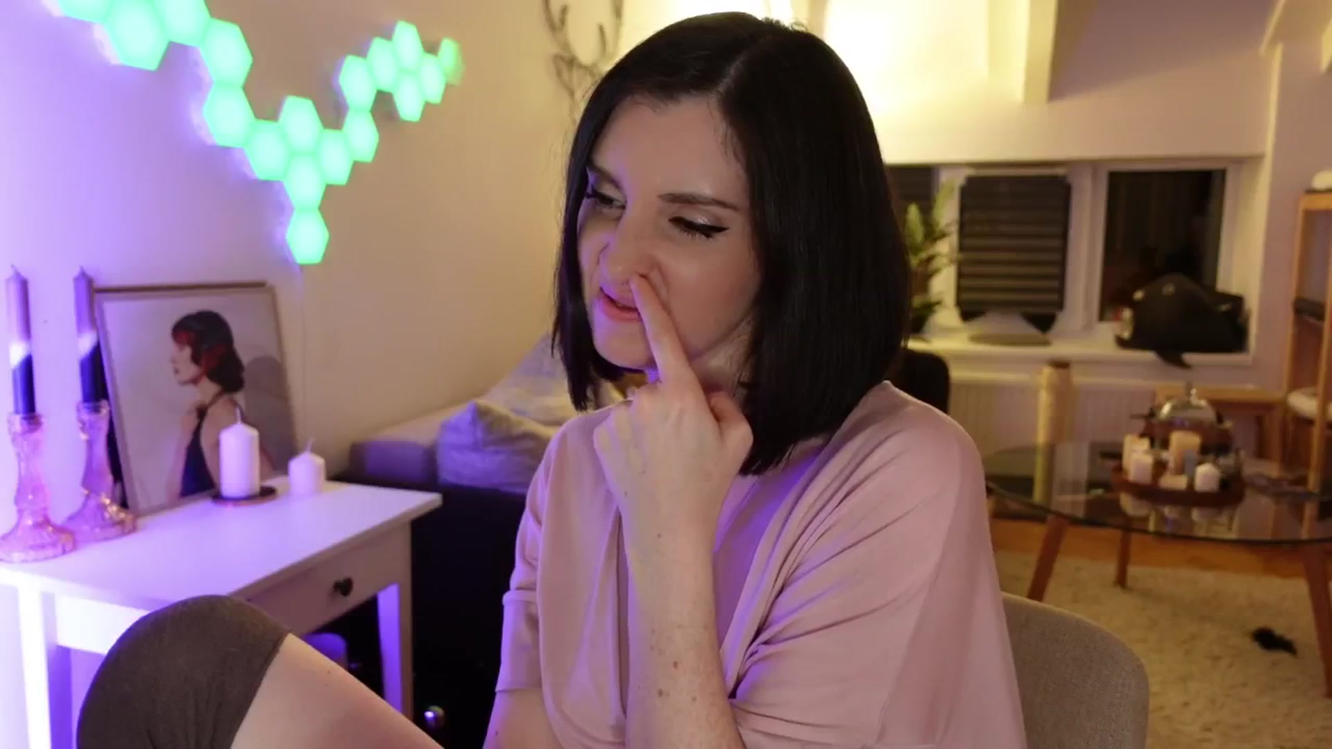 Gallery image thumbnail from Maddie's myfreecams stream on, 05/27/2024, 01:33 image 9 of 20