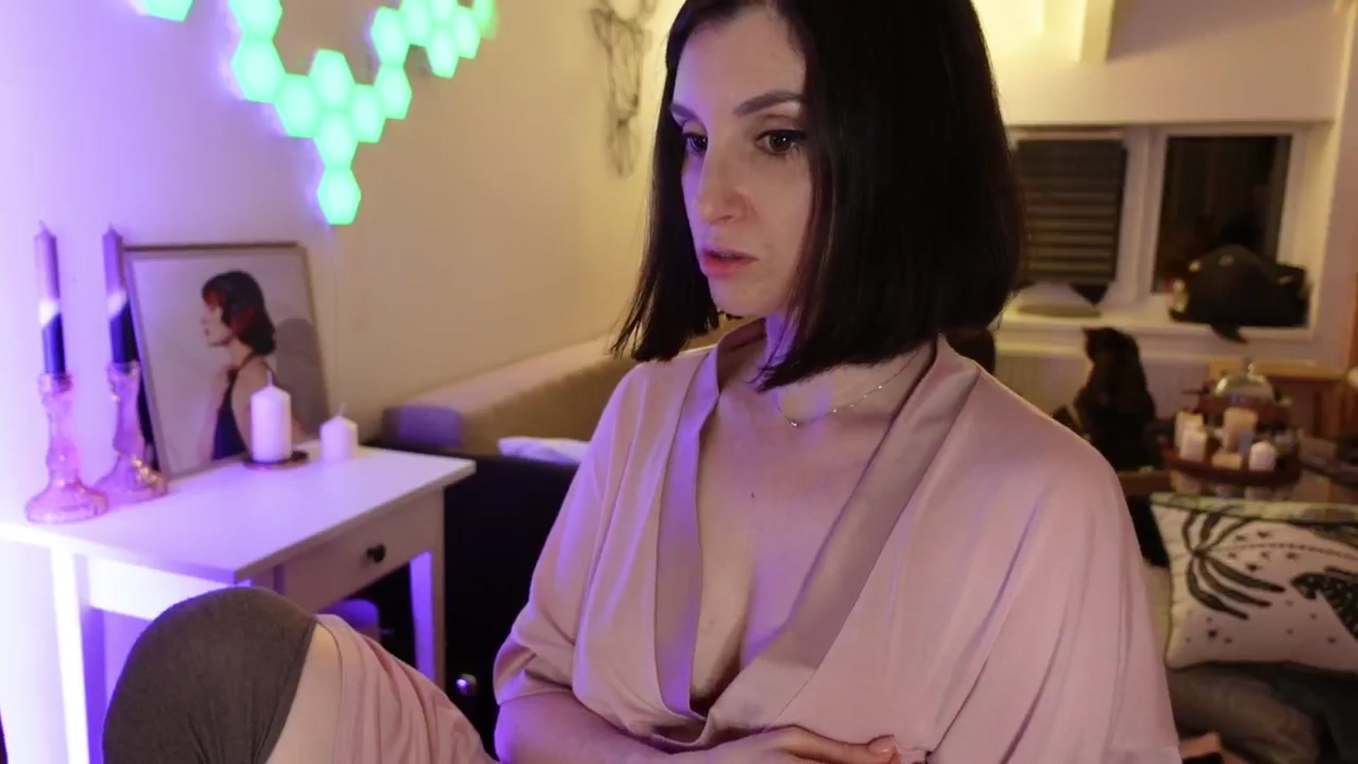 Gallery image thumbnail from Maddie's myfreecams stream on, 05/27/2024, 02:14 image 5 of 20