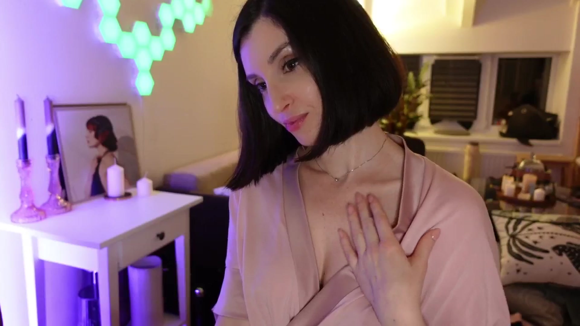 Gallery image thumbnail from Maddie's myfreecams stream on, 05/27/2024, 02:14 image 18 of 20
