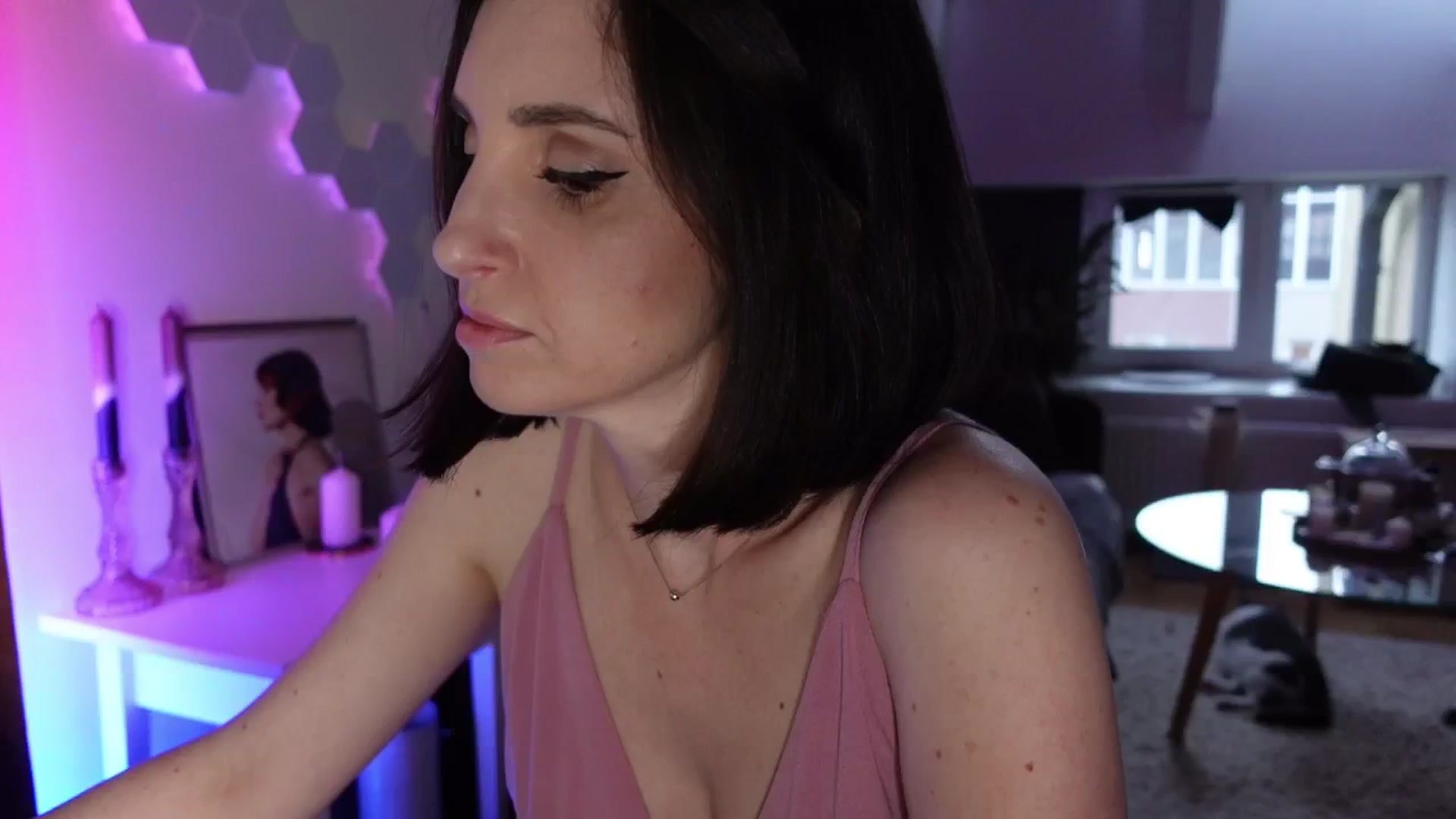 Gallery image thumbnail from Maddie's myfreecams stream on, 05/29/2024, 03:27 image 6 of 20