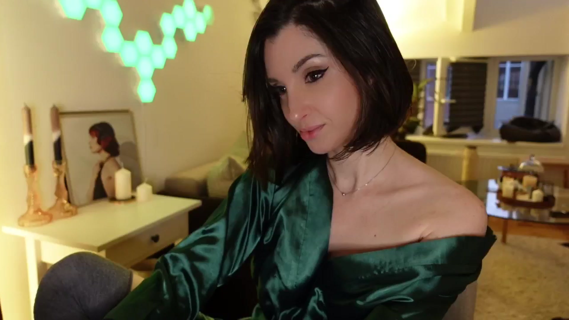 Gallery image thumbnail from Maddie's myfreecams stream on, 05/31/2024, 03:39 image 7 of 20