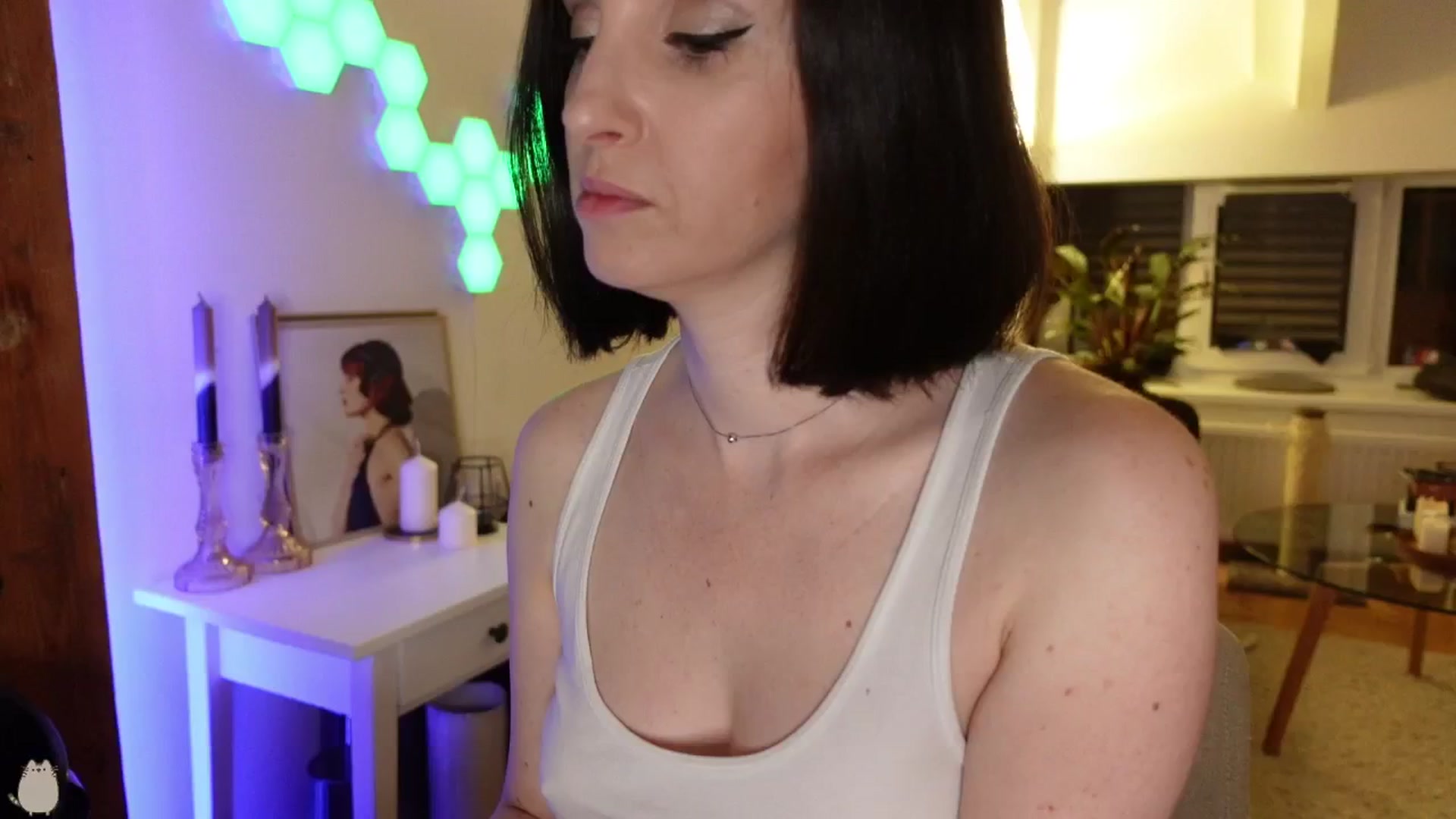 Gallery image thumbnail from Maddie's myfreecams stream on, 06/02/2024, 24:17 image 14 of 20